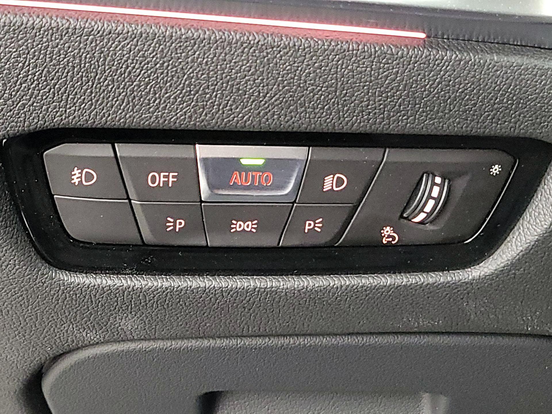 Thumbnail: 2021 BMW 4 Series - 13