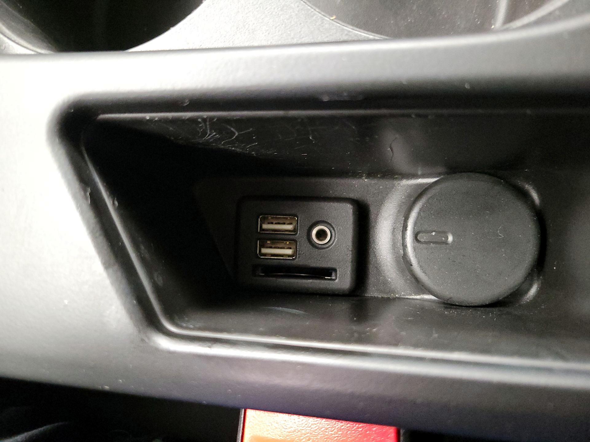 Thumbnail: 2015 Buick Regal - 18