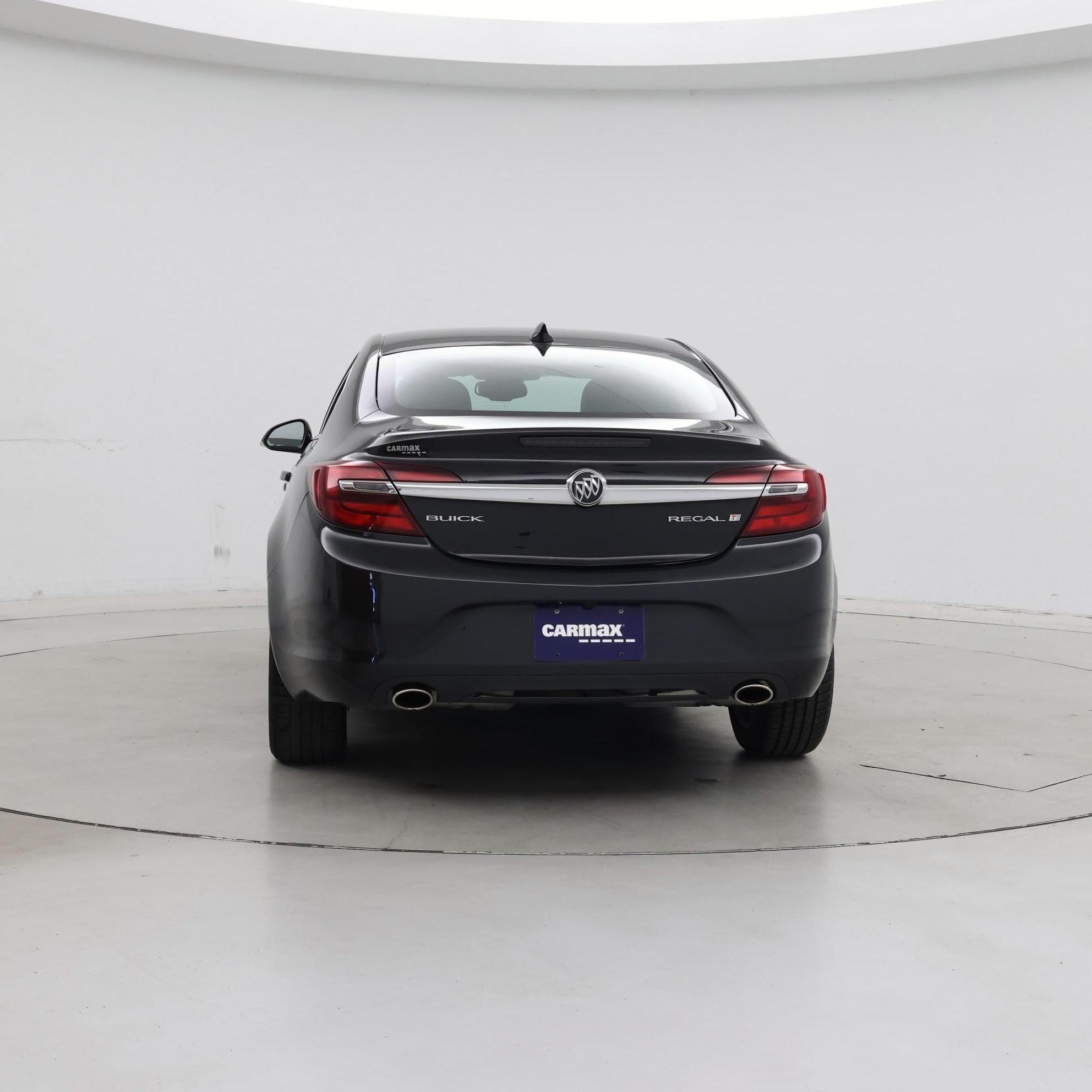 Thumbnail: 2015 Buick Regal - 6