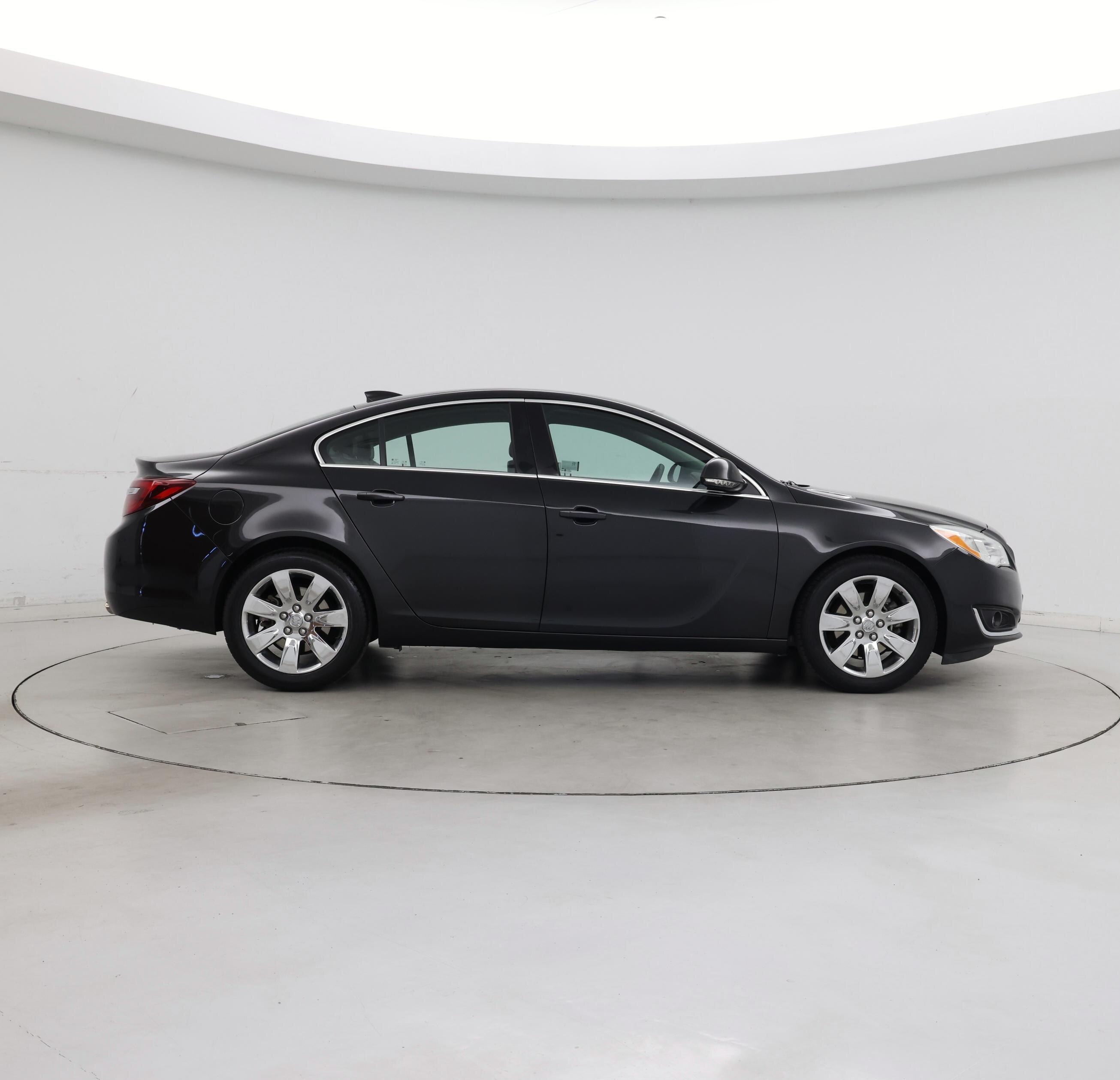 Thumbnail: 2015 Buick Regal - 7