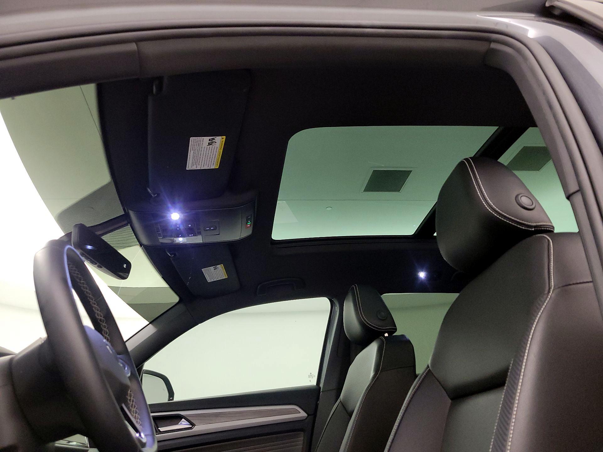 Thumbnail: 2023 Volkswagen Atlas - 19