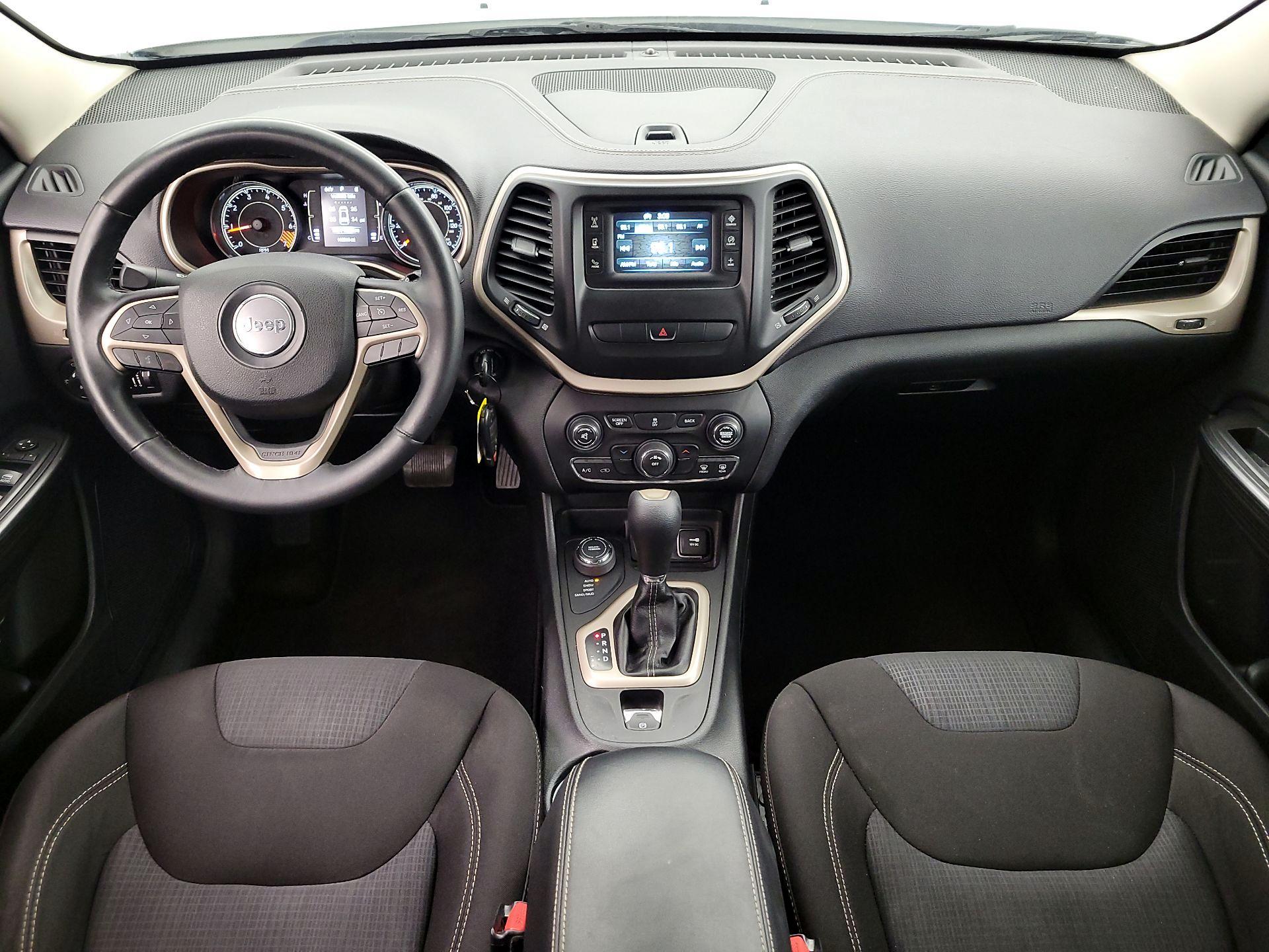 Thumbnail: 2015 Jeep Cherokee - 9