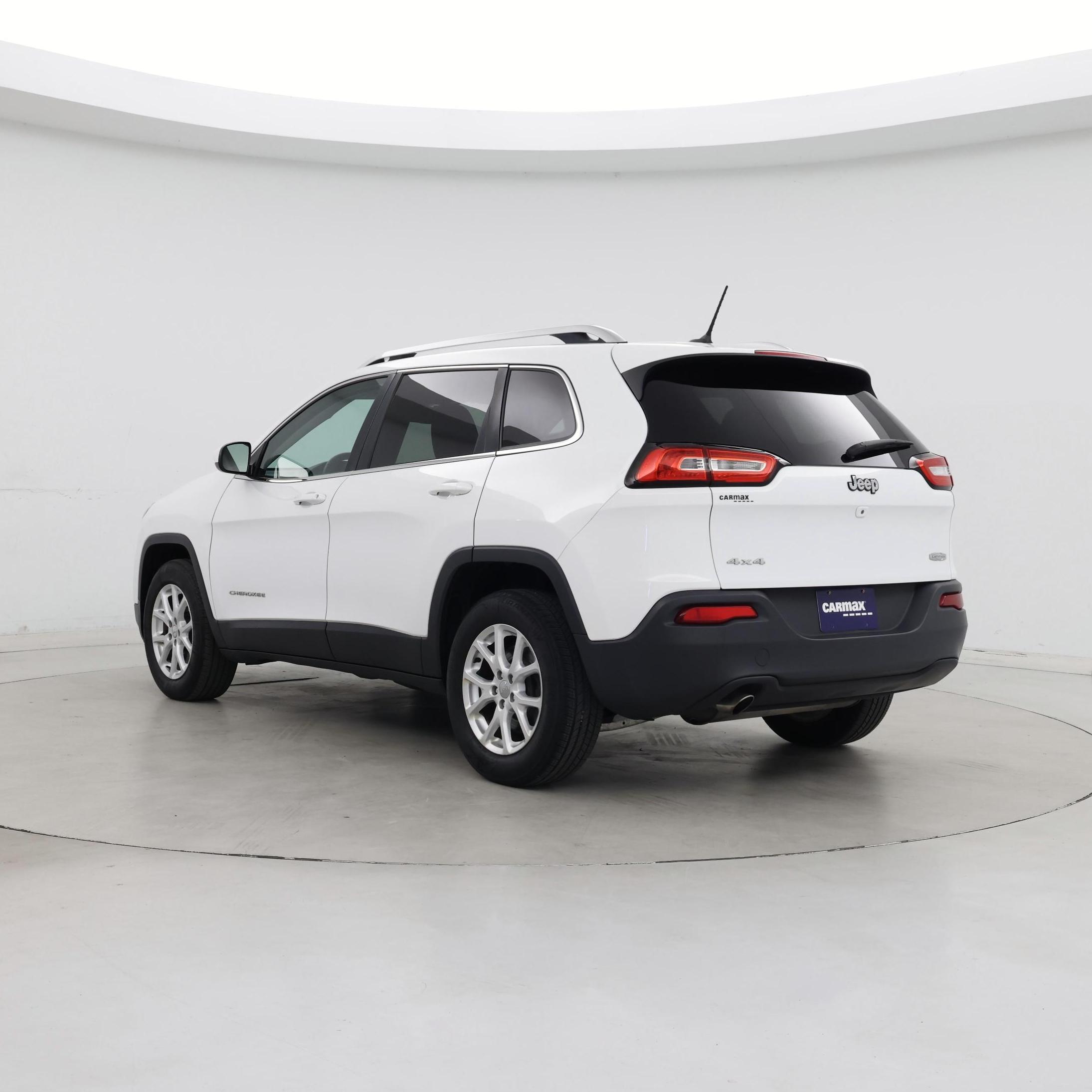 Thumbnail: 2015 Jeep Cherokee - 2