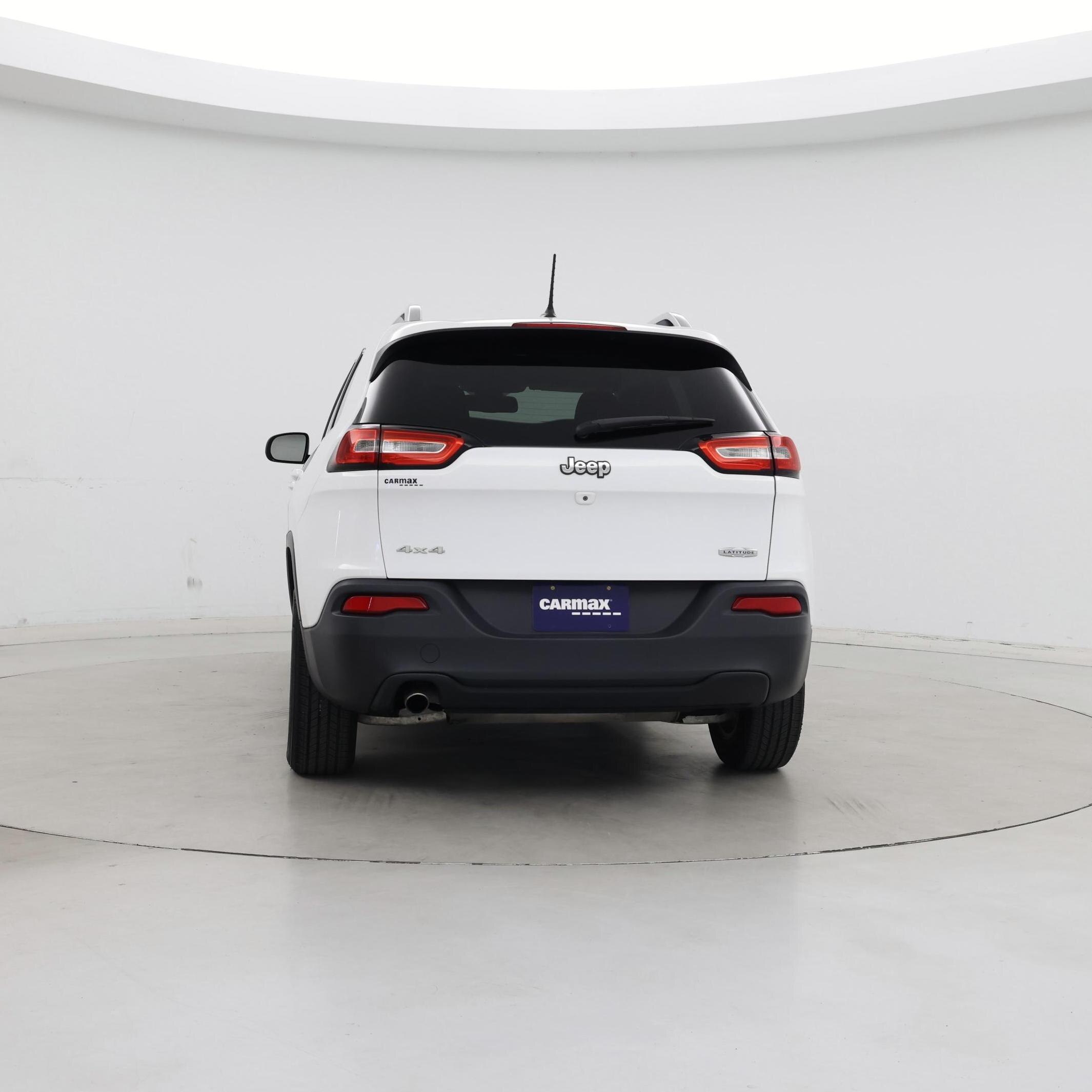 Thumbnail: 2015 Jeep Cherokee - 6