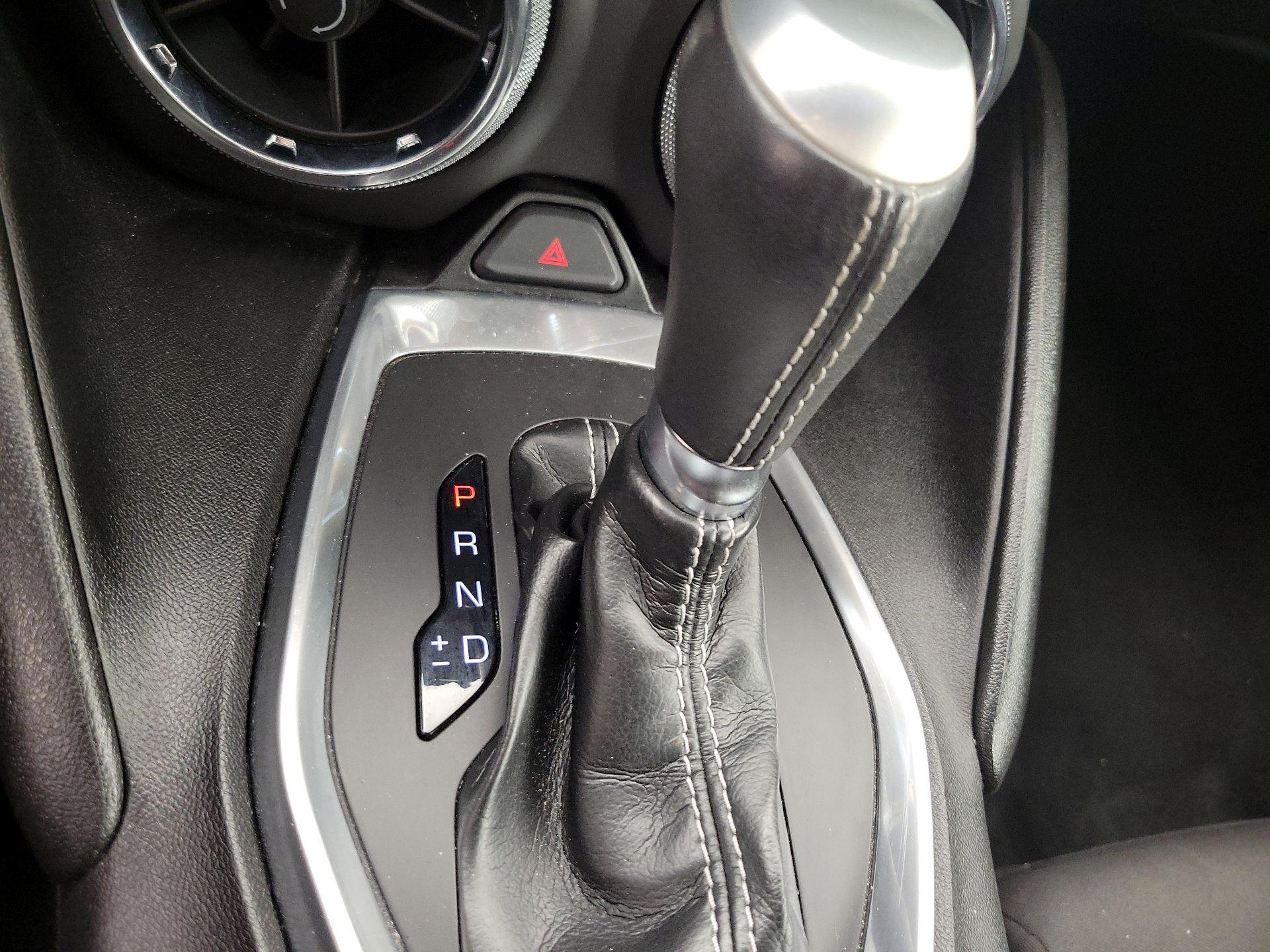 Thumbnail: 2018 Chevrolet Camaro - 16