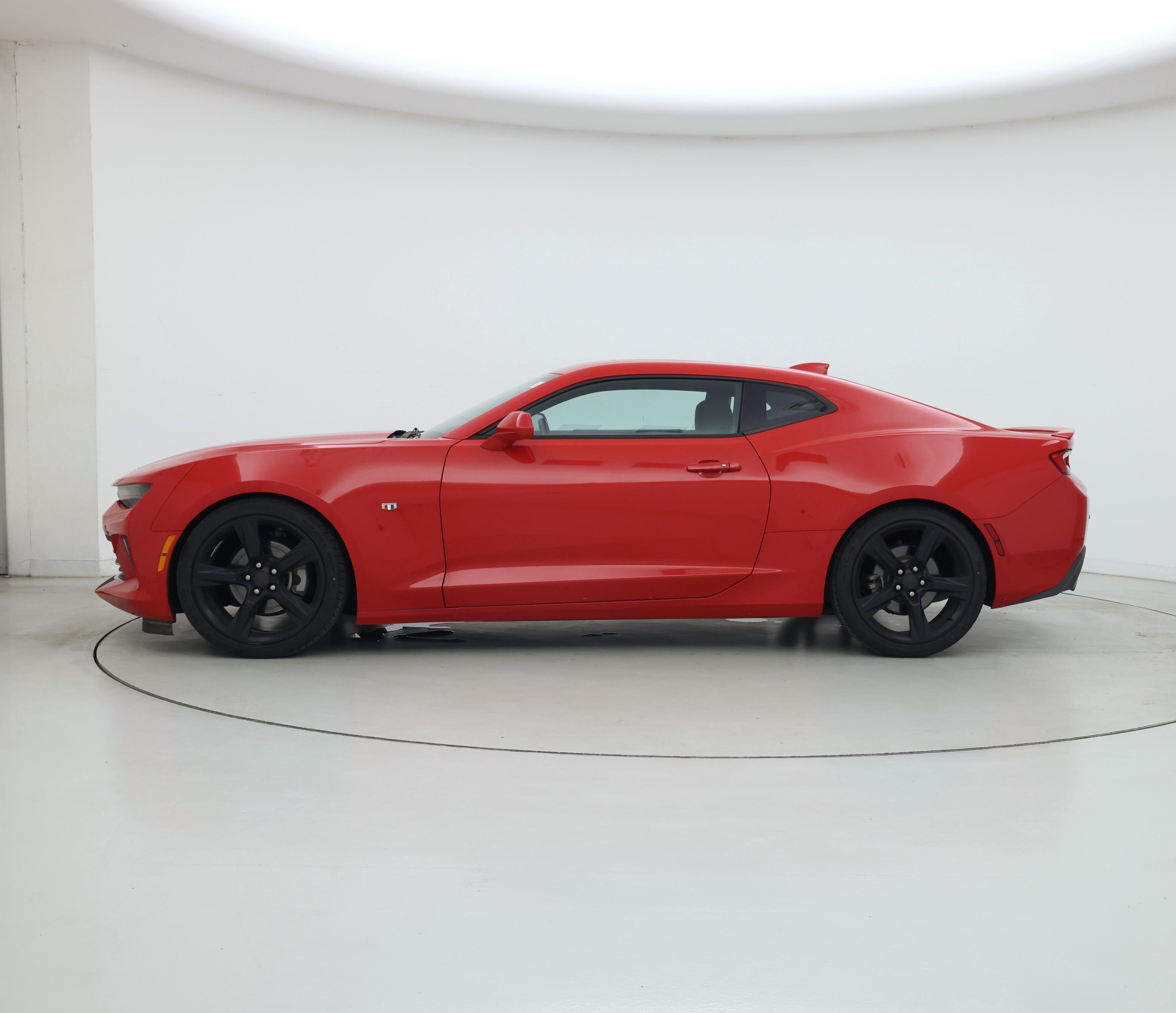 Thumbnail: 2018 Chevrolet Camaro - 3