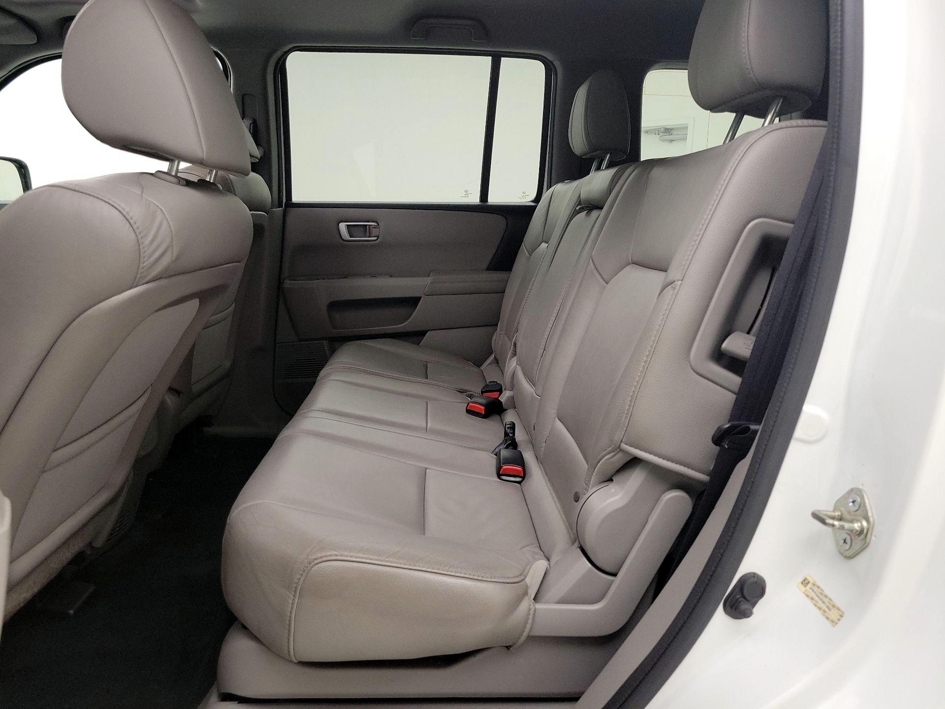 Thumbnail: 2015 Honda Pilot - 20