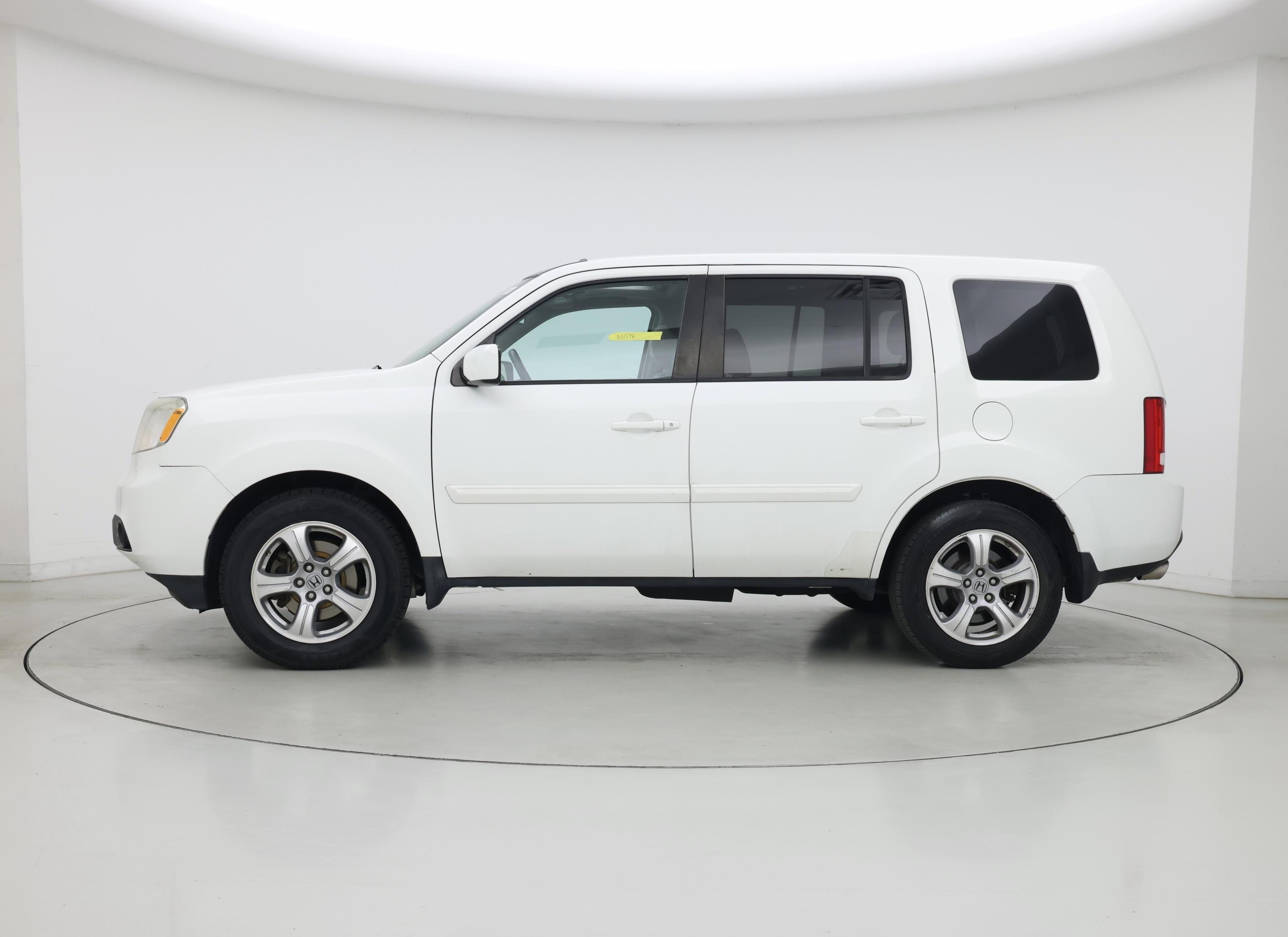 Thumbnail: 2015 Honda Pilot - 3