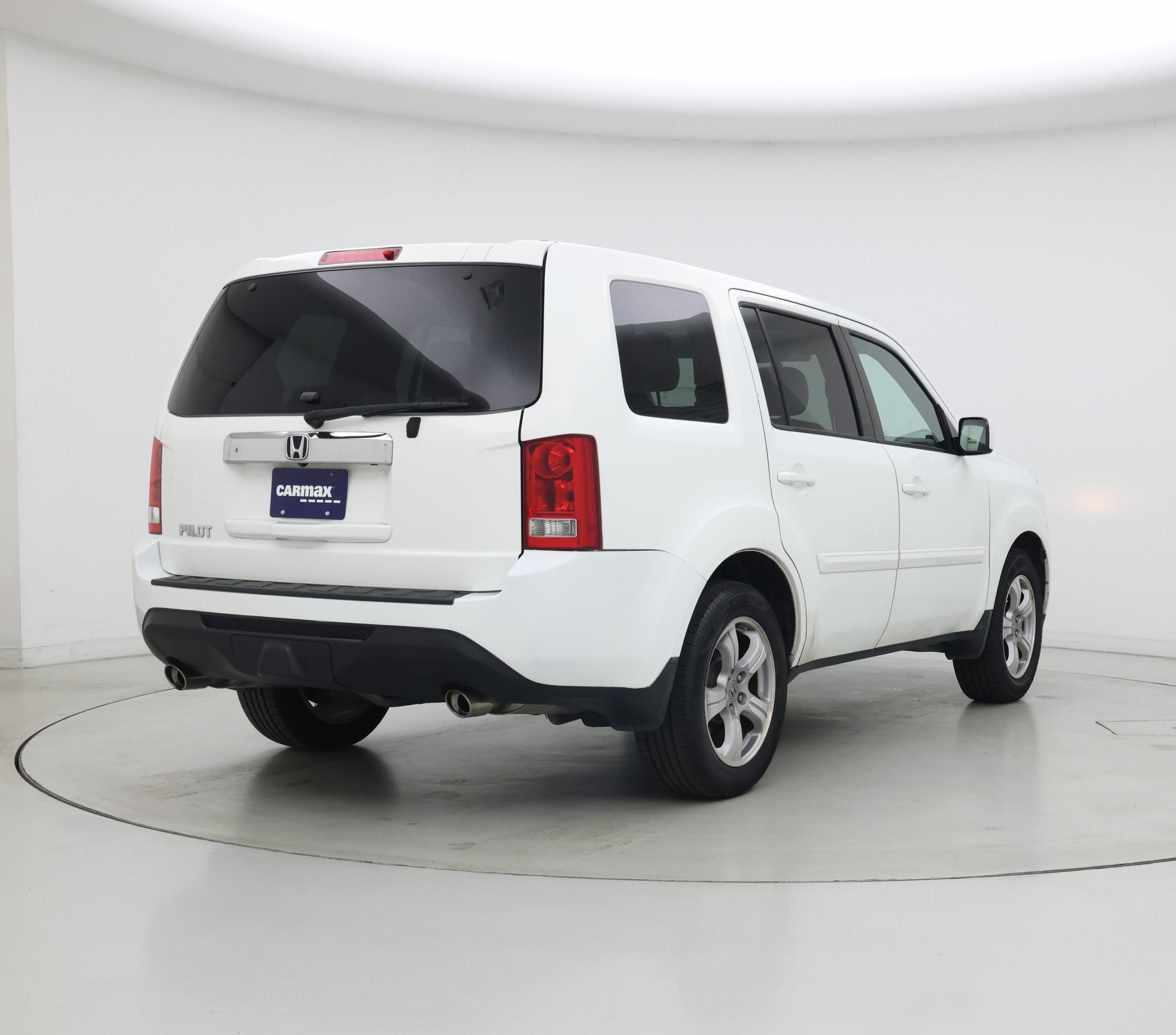 Thumbnail: 2015 Honda Pilot - 8