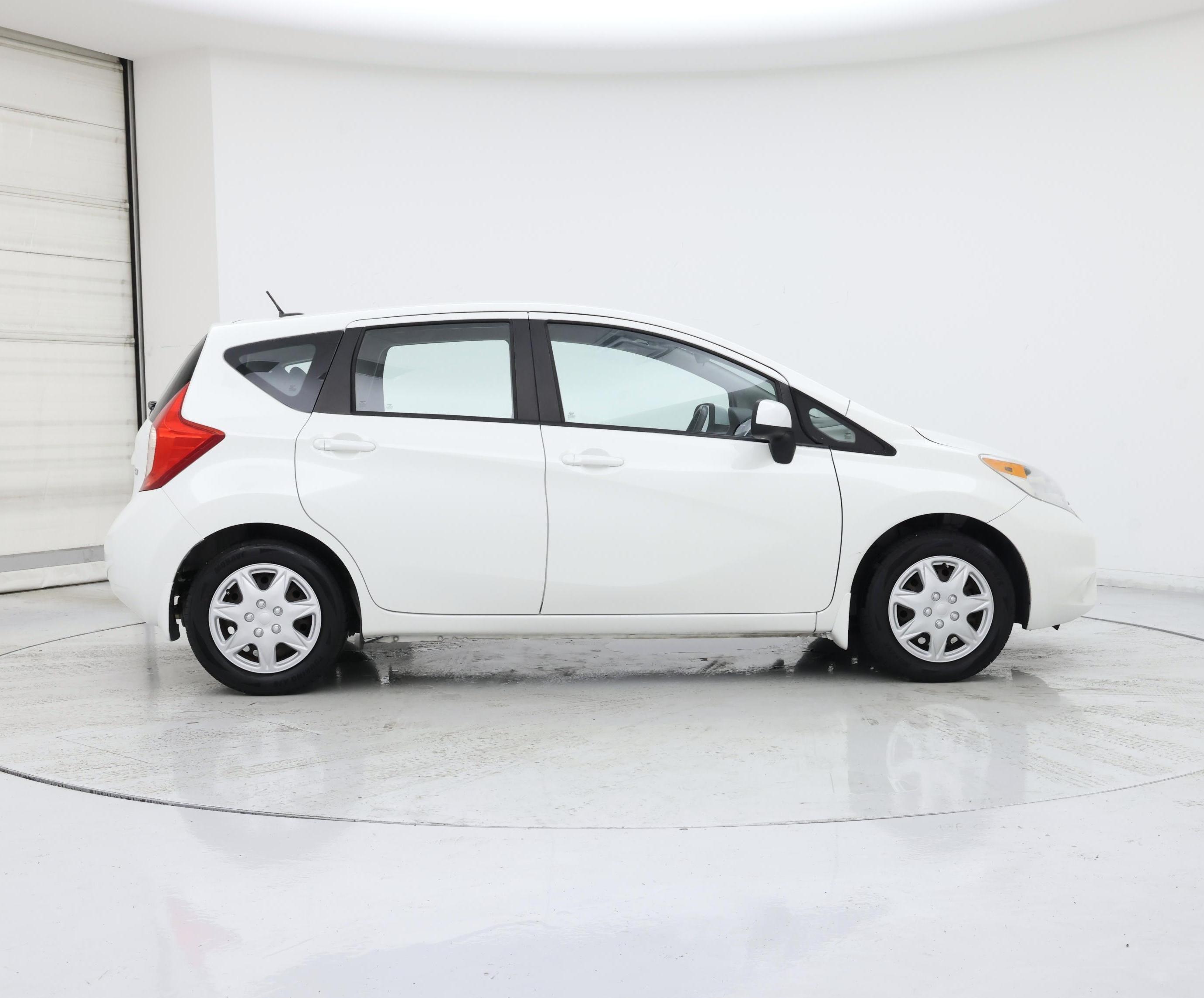 Thumbnail: 2014 Nissan Versa Note - 7
