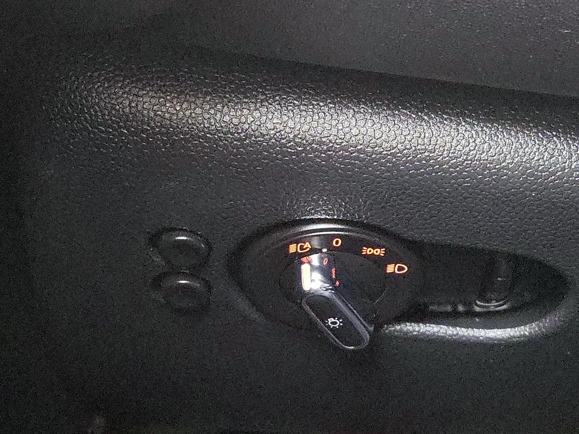 Thumbnail: 2018 MINI Cooper Hardtop - 13