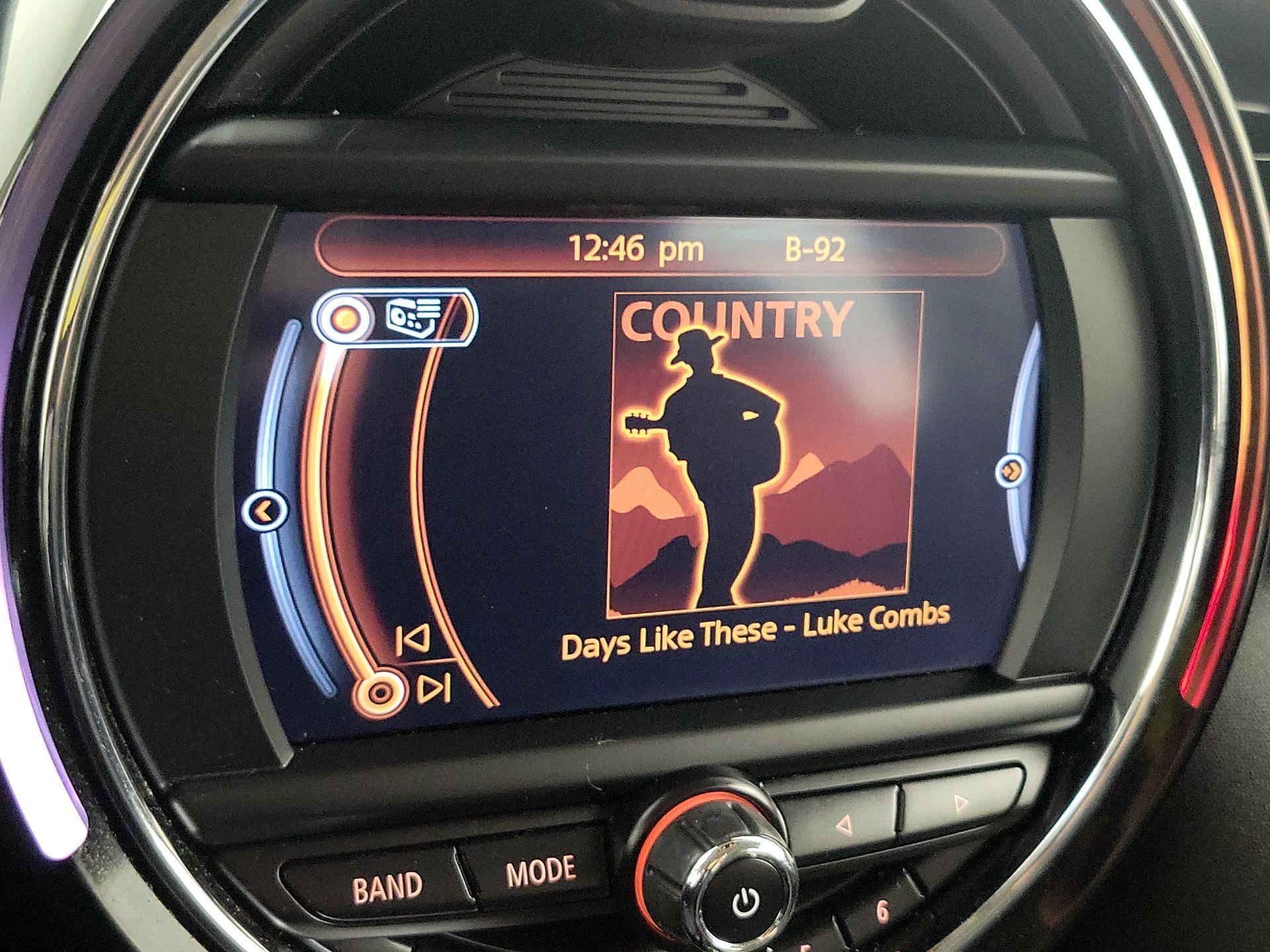 Thumbnail: 2018 MINI Cooper Hardtop - 15