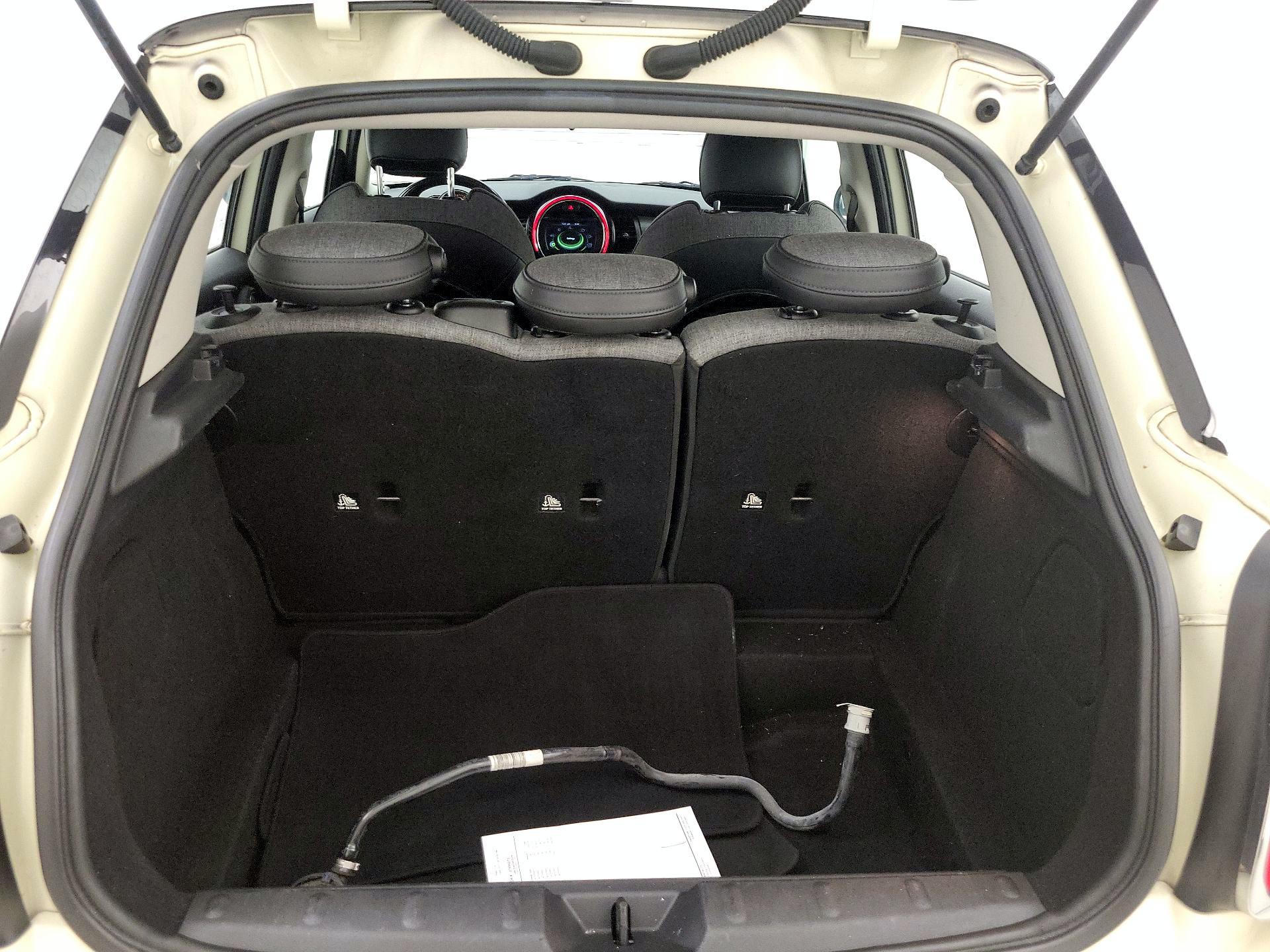 Thumbnail: 2018 MINI Cooper Hardtop - 20