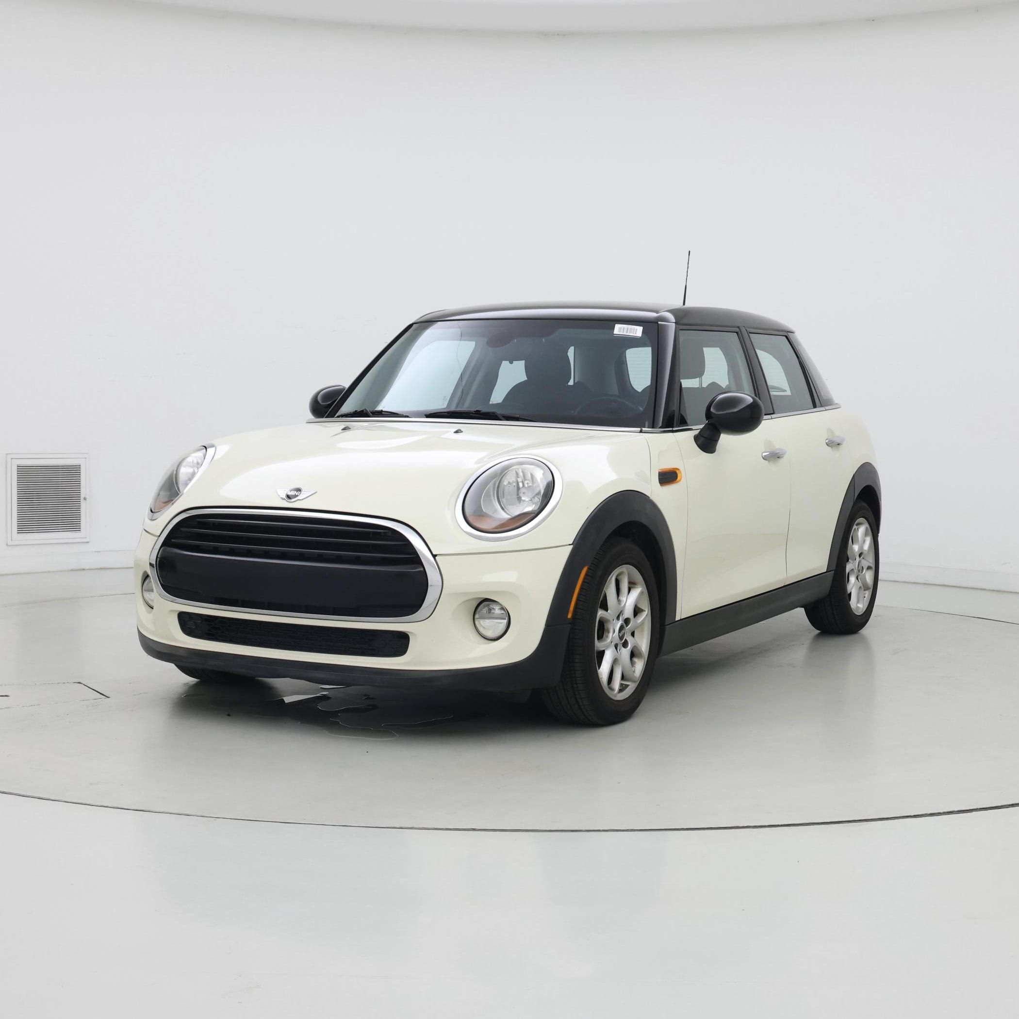 Thumbnail: 2018 MINI Cooper Hardtop - 4