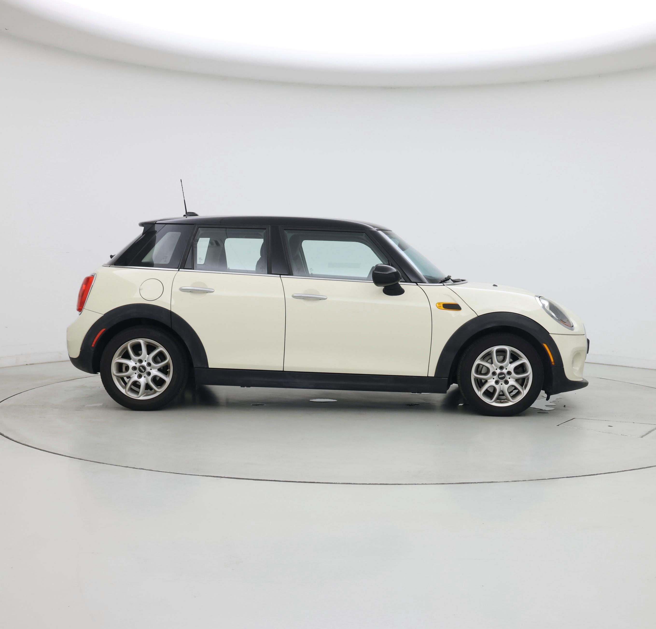 Thumbnail: 2018 MINI Cooper Hardtop - 7