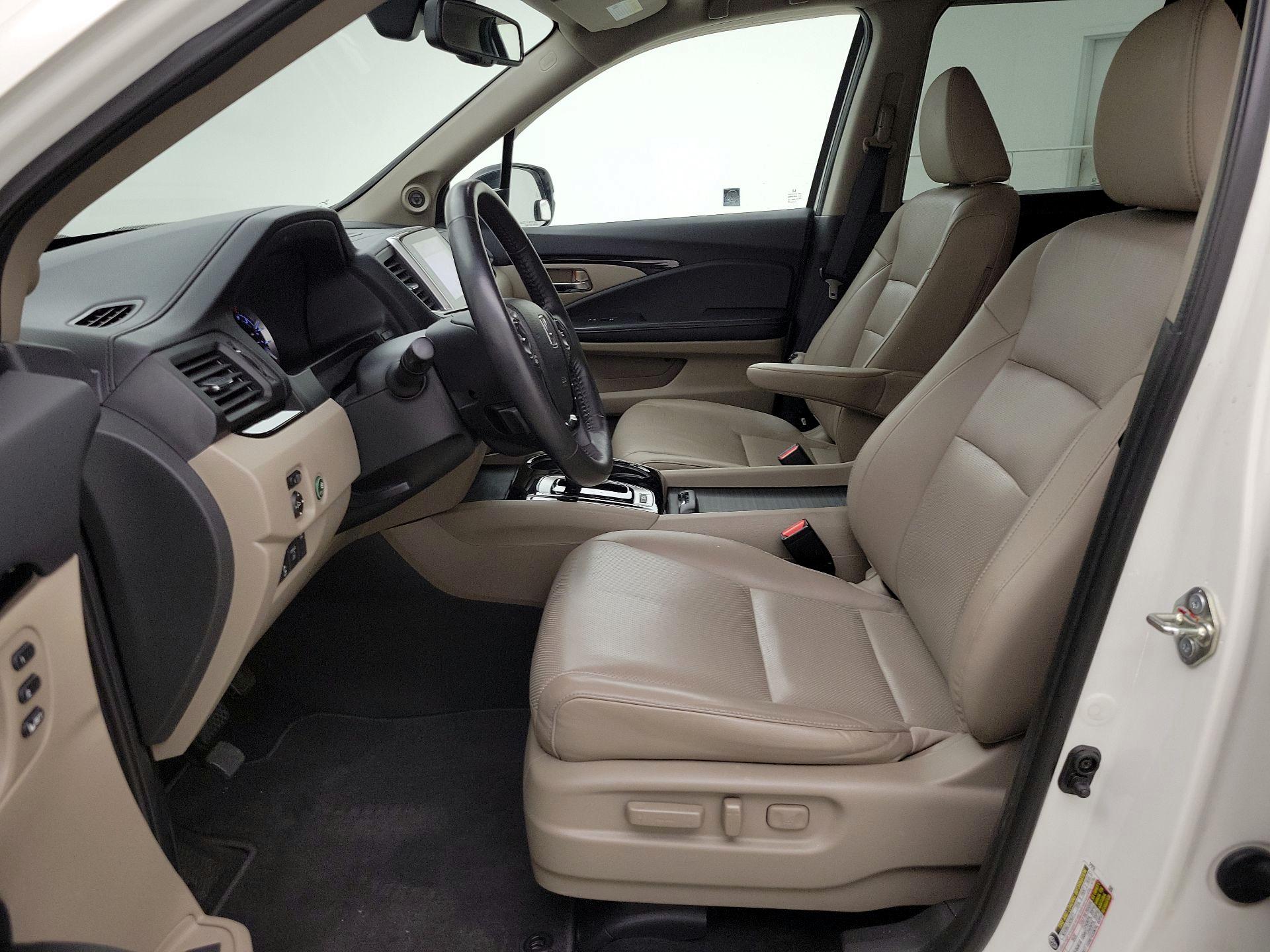 Thumbnail: 2018 Honda Ridgeline - 11