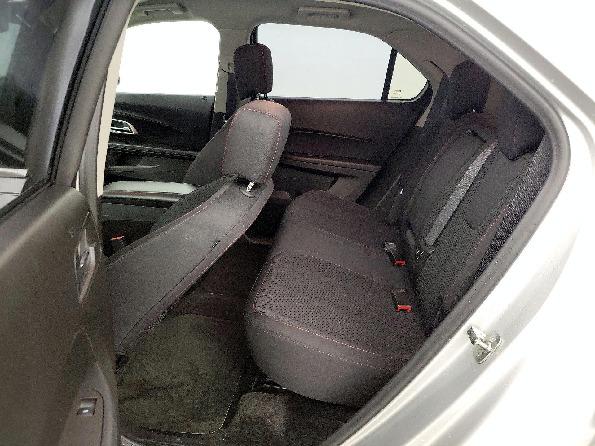 Thumbnail: 2015 Chevrolet Equinox - 18