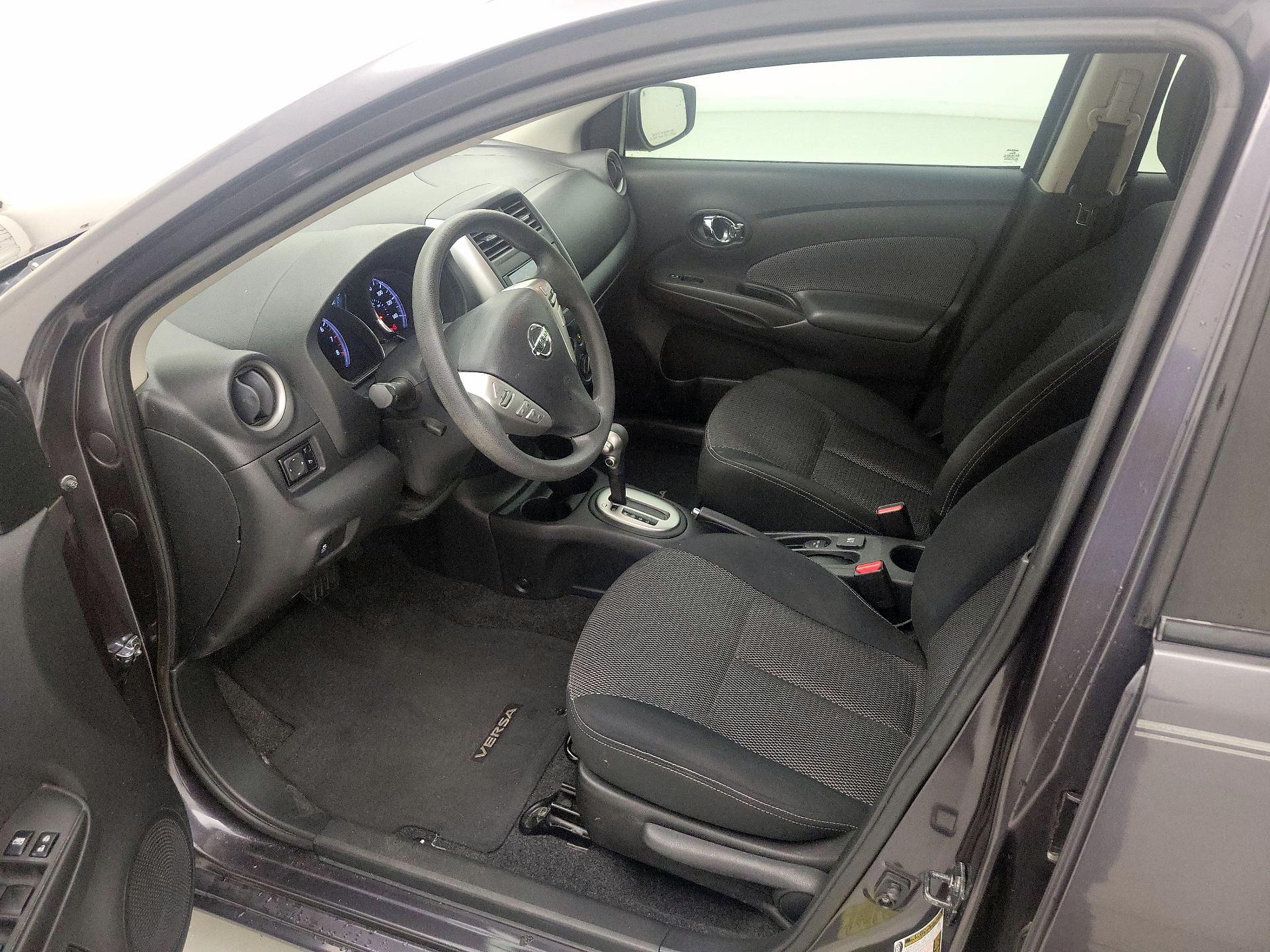 Thumbnail: 2015 Nissan Versa - 11