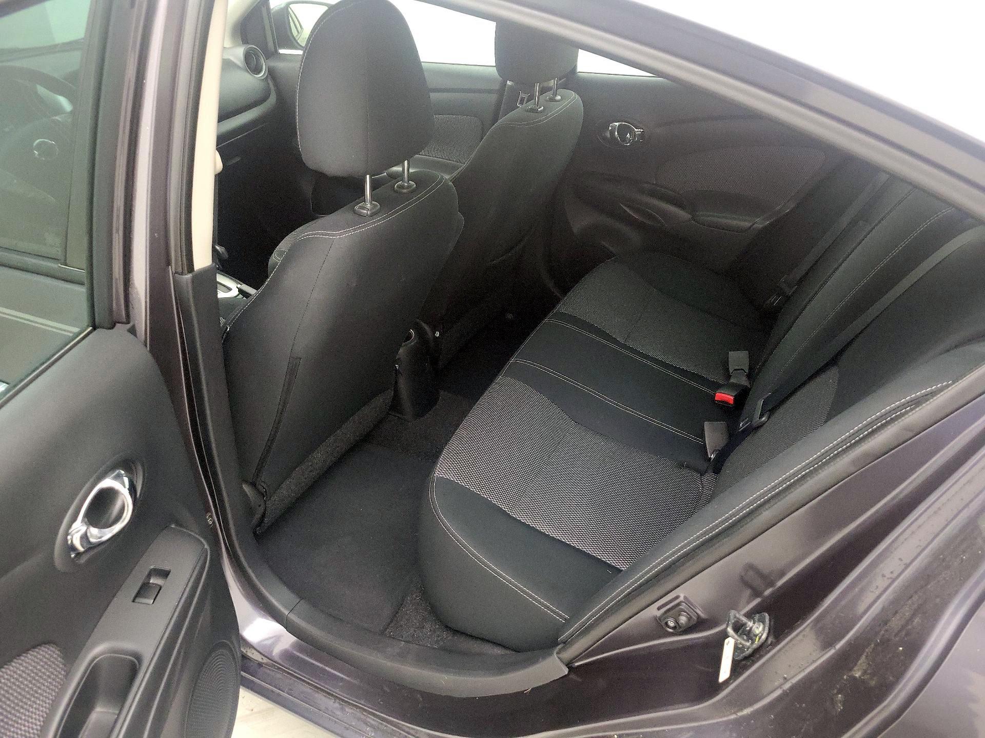 Thumbnail: 2015 Nissan Versa - 18