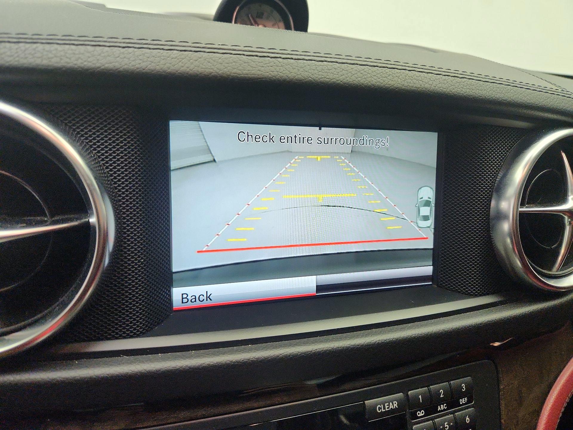 Thumbnail: 2015 Mercedes-Benz SL-Class - 15