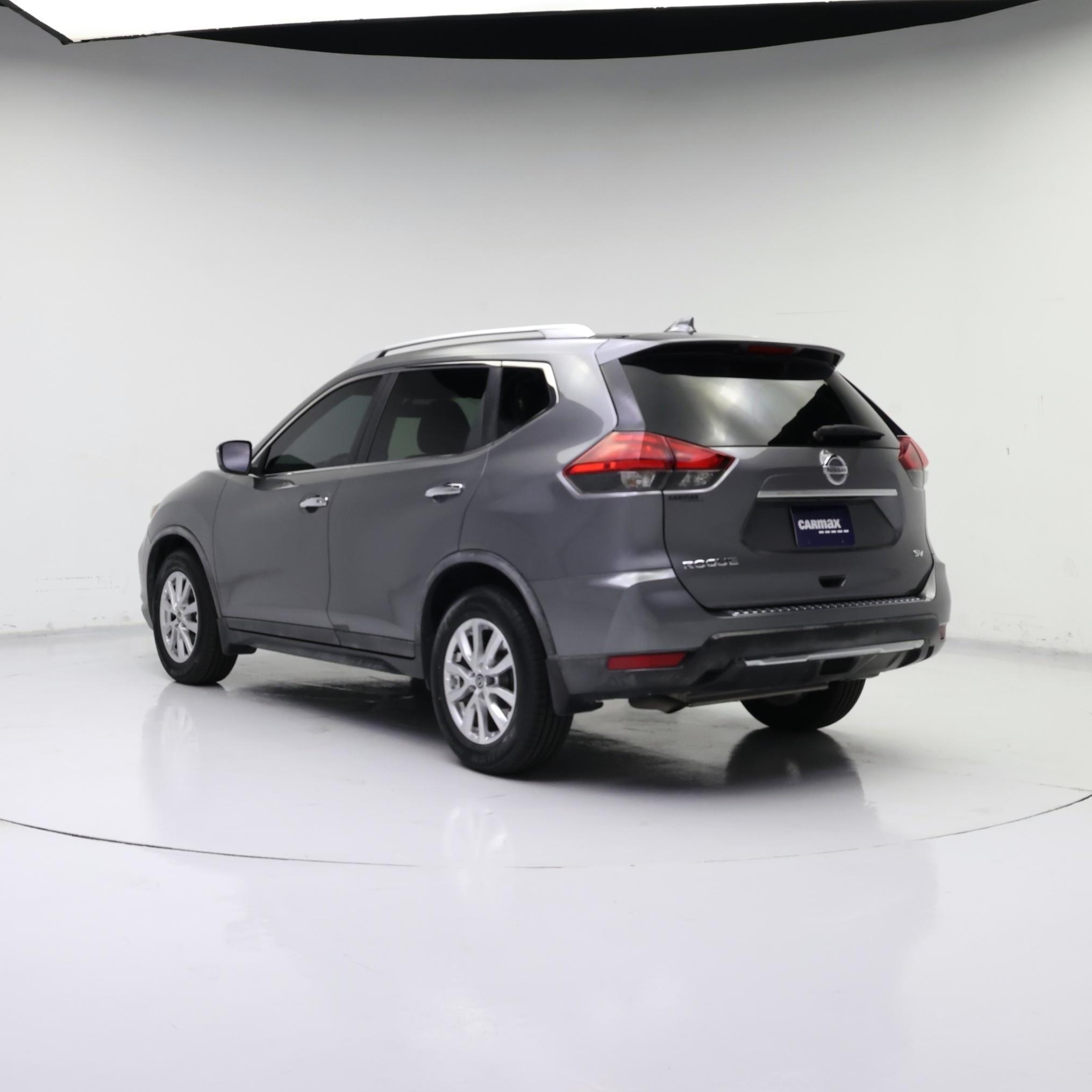 Thumbnail: 2017 Nissan Rogue - 2