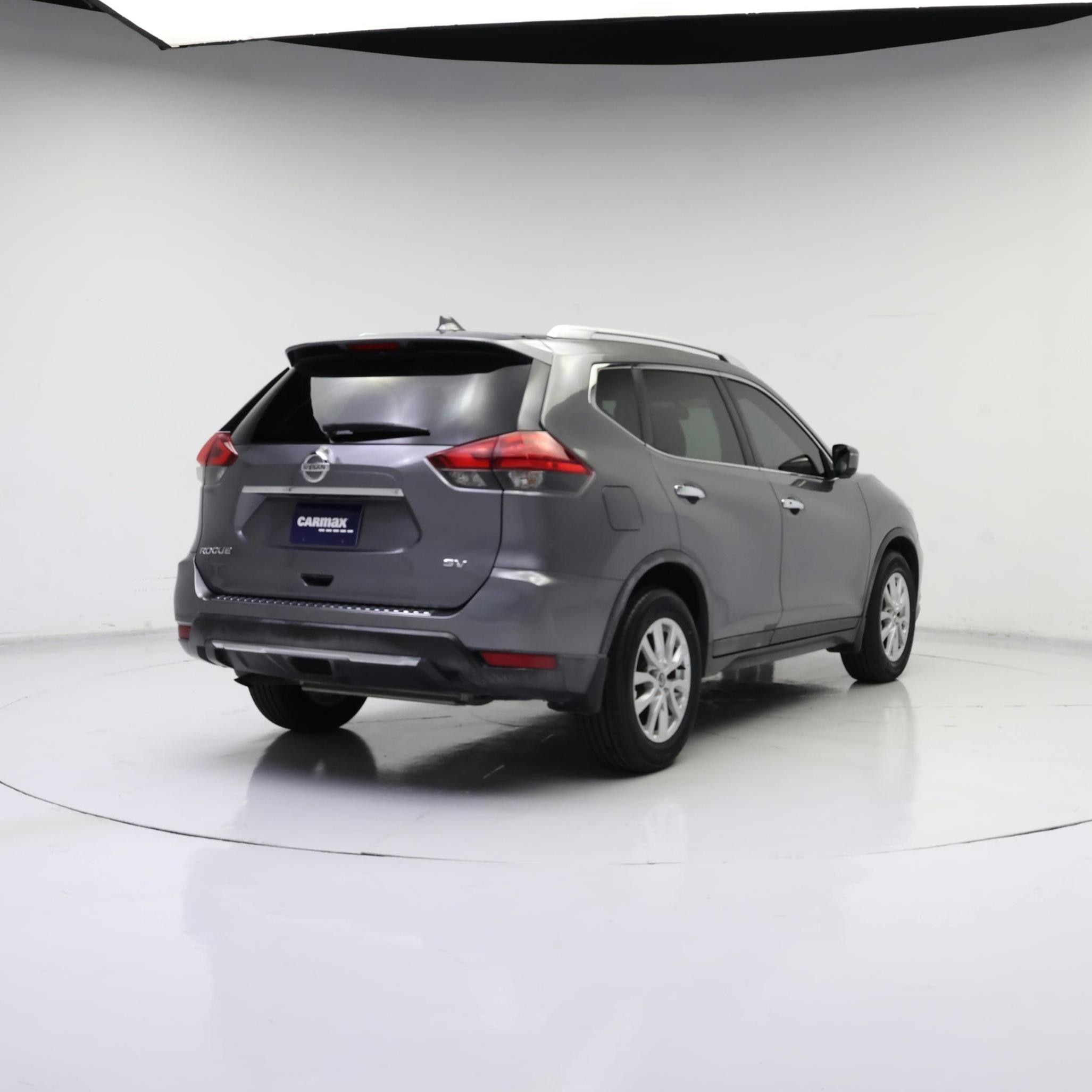 Thumbnail: 2017 Nissan Rogue - 8