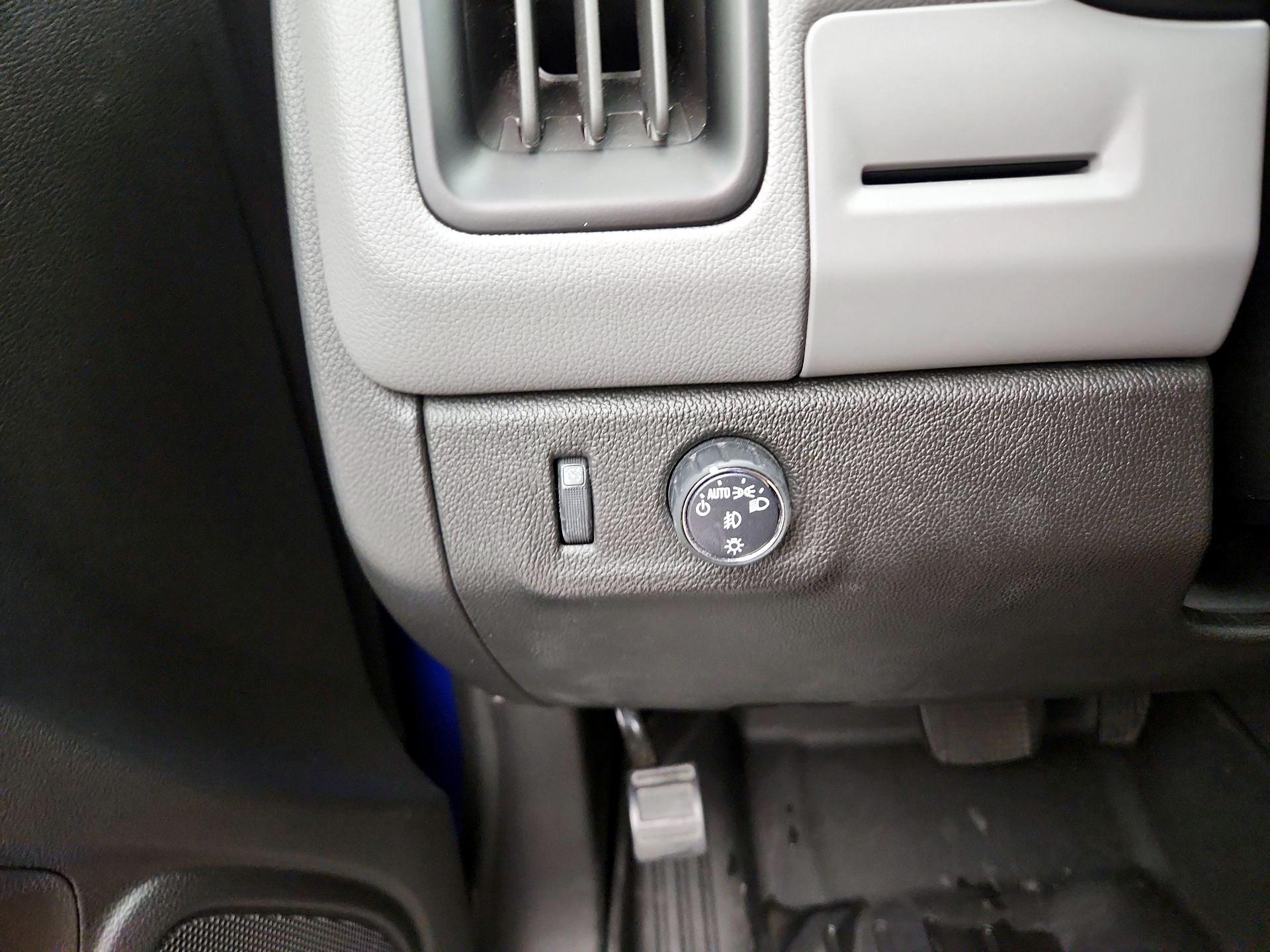 Thumbnail: 2020 Chevrolet Colorado - 13