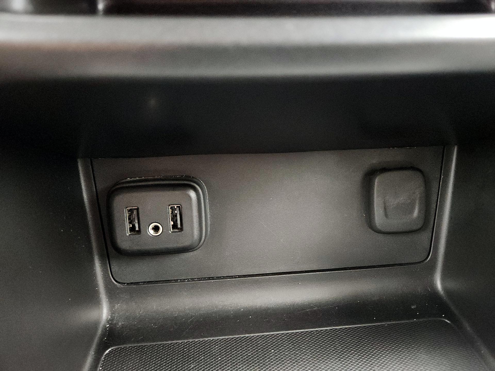 Thumbnail: 2020 Chevrolet Colorado - 18