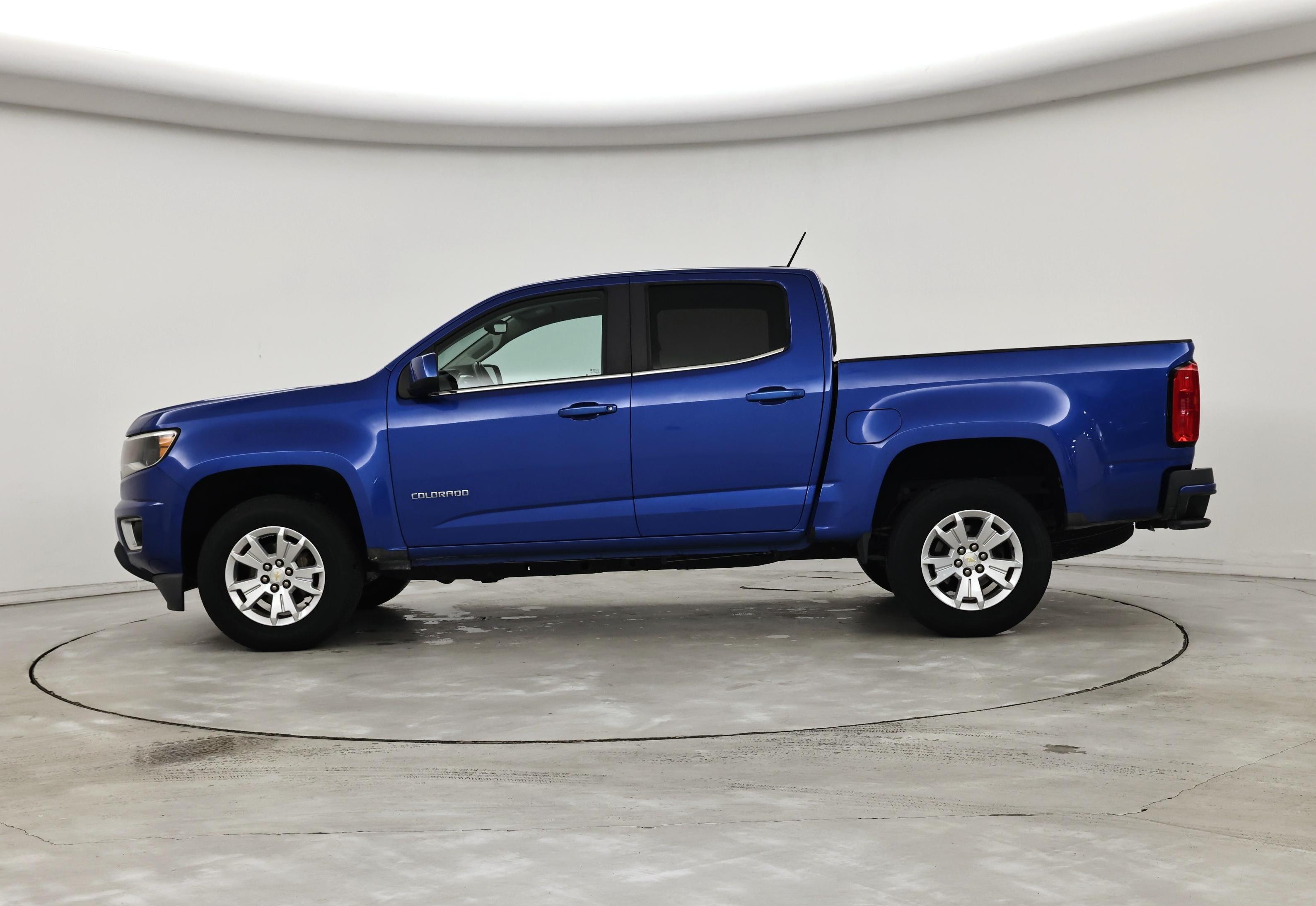 Thumbnail: 2020 Chevrolet Colorado - 3