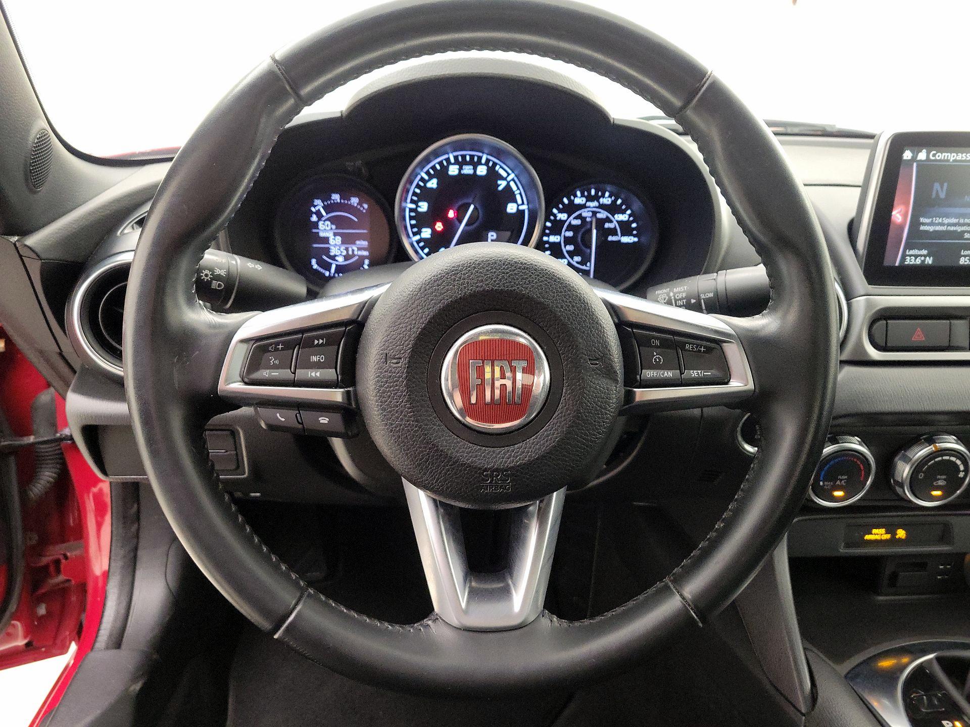 Thumbnail: 2019 Fiat 124 Spider - 10