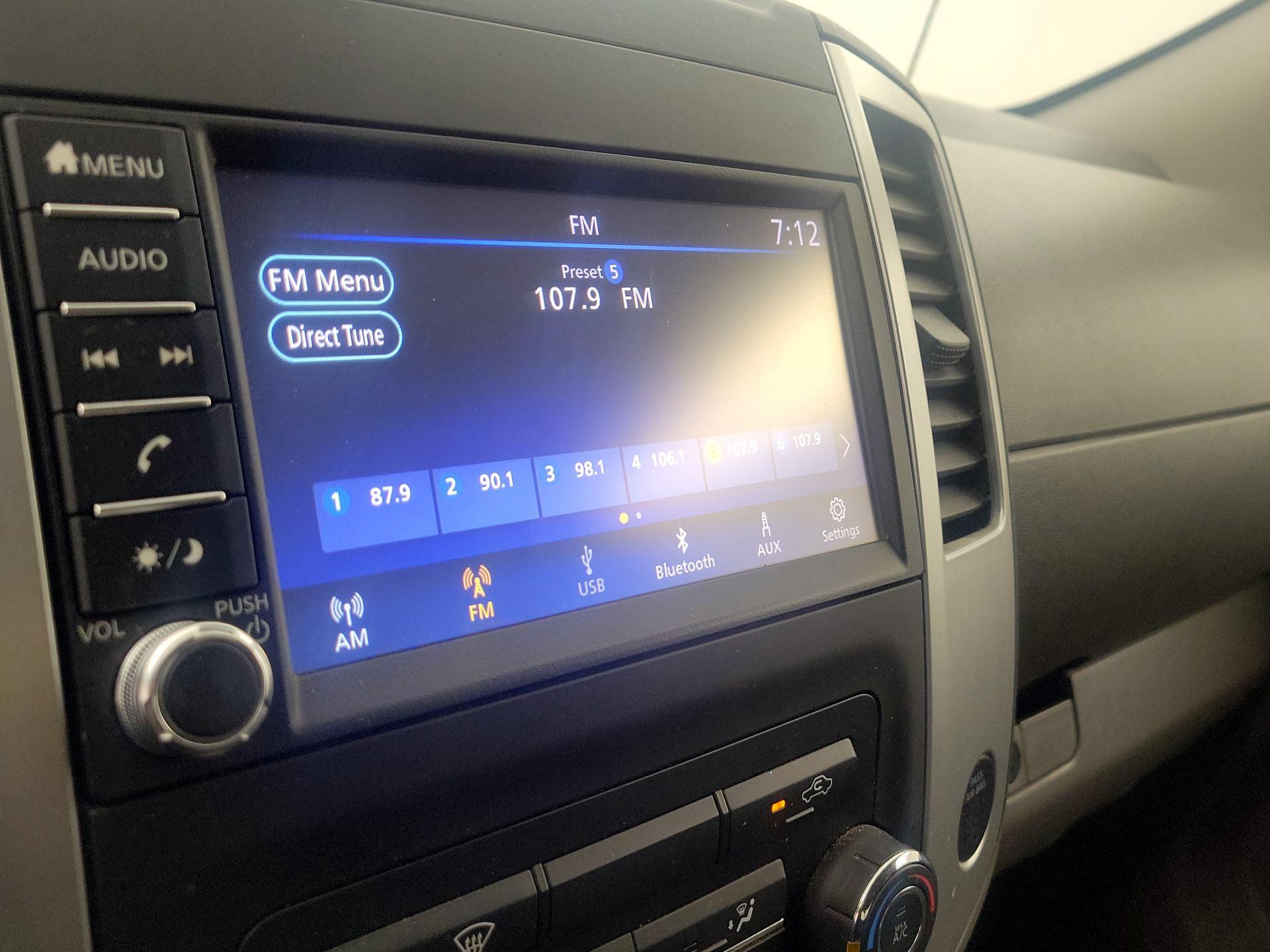 Thumbnail: 2019 Nissan Frontier - 15