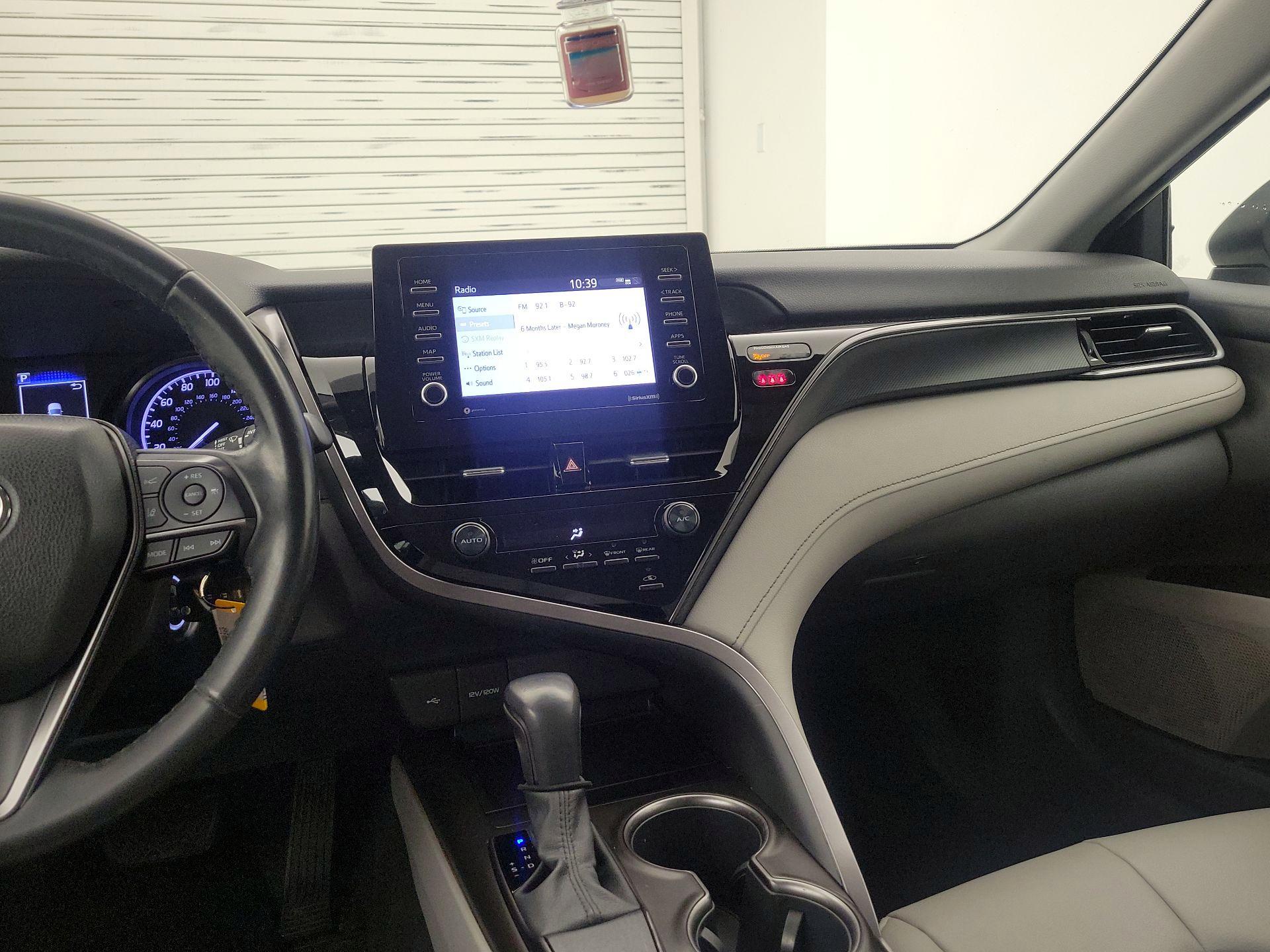 Thumbnail: 2021 Toyota Camry - 9