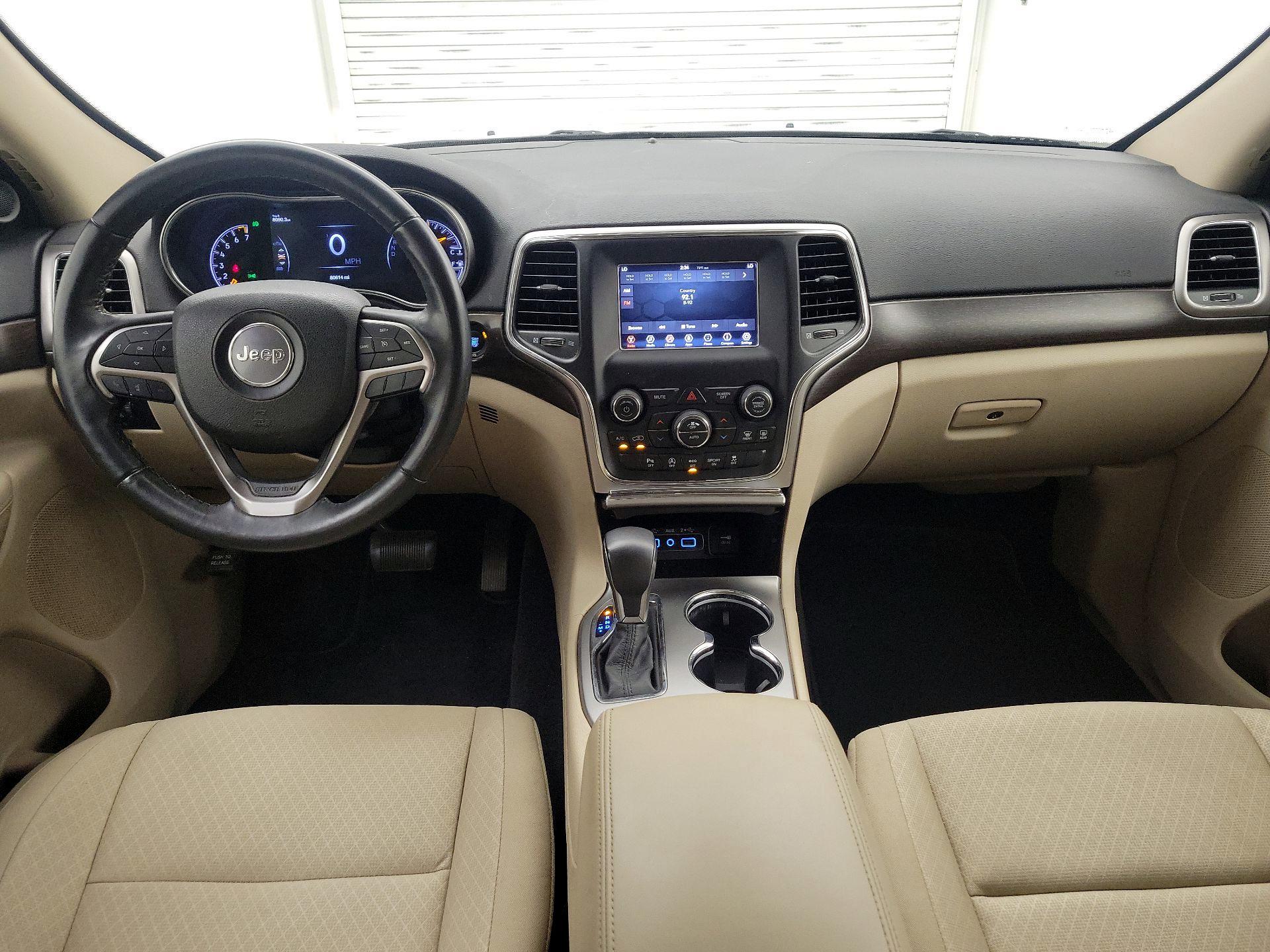 Thumbnail: 2018 Jeep Grand Cherokee - 9
