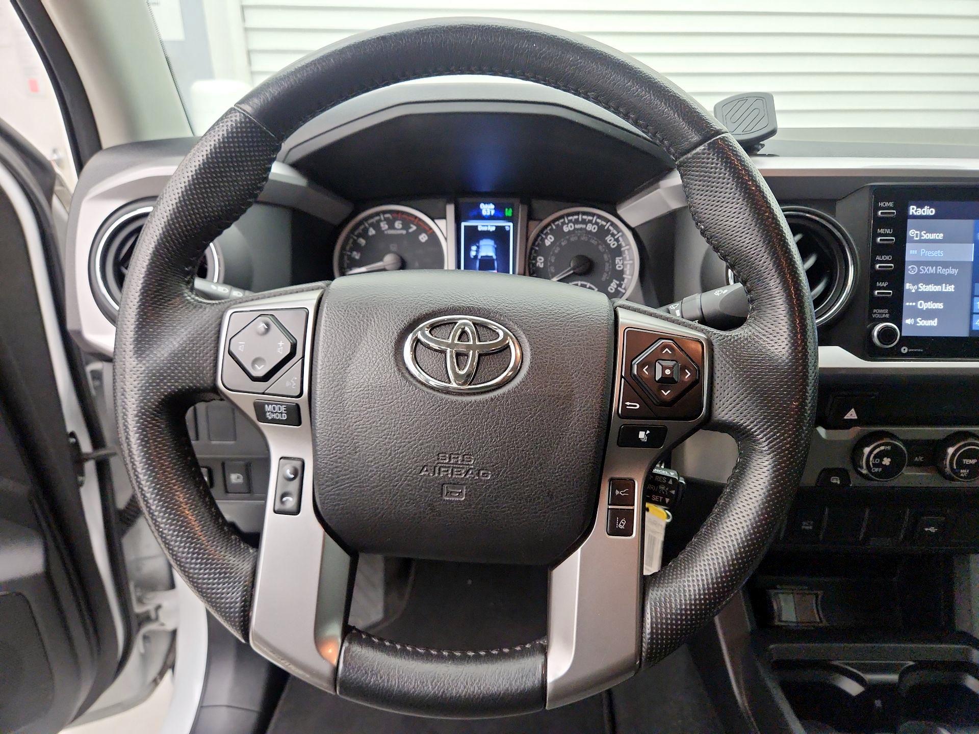 Thumbnail: 2021 Toyota Tacoma - 10