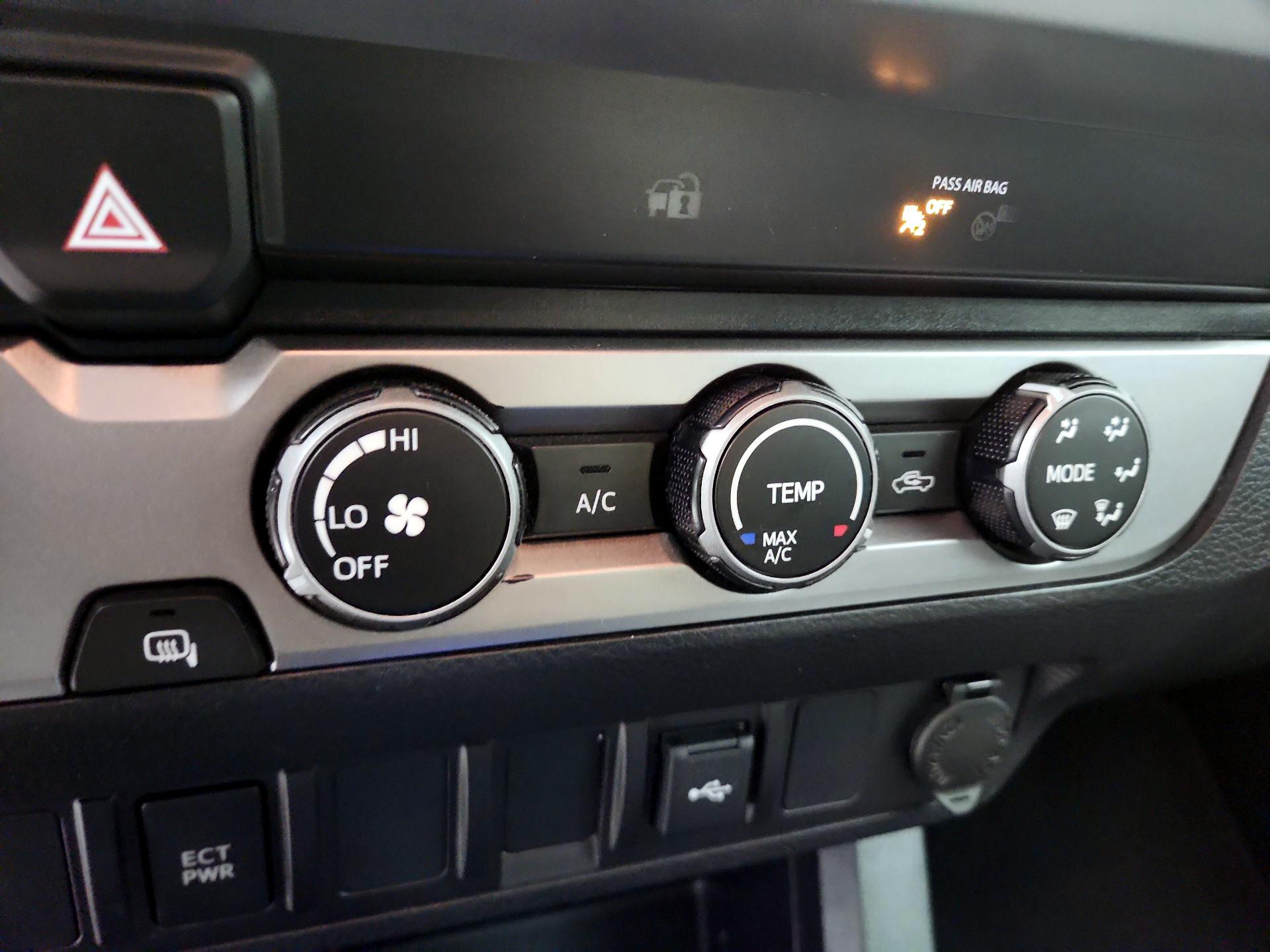 Thumbnail: 2021 Toyota Tacoma - 16