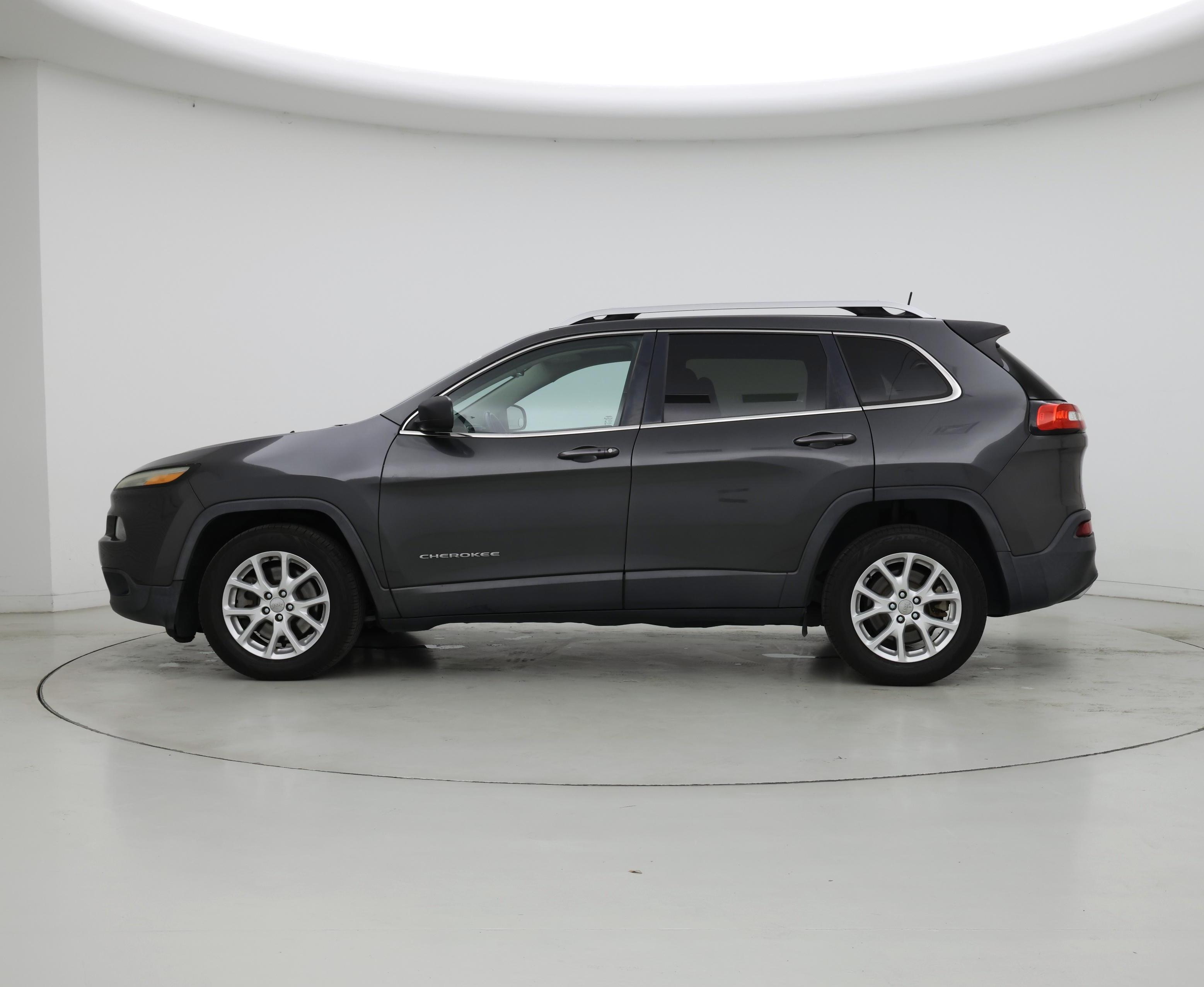 Thumbnail: 2016 Jeep Cherokee - 3