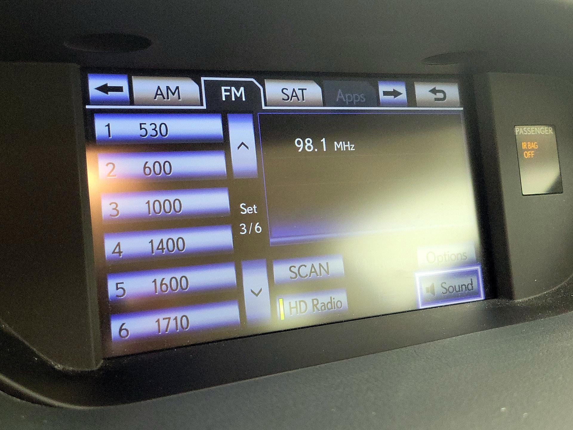 Thumbnail: 2014 Lexus ES - 16