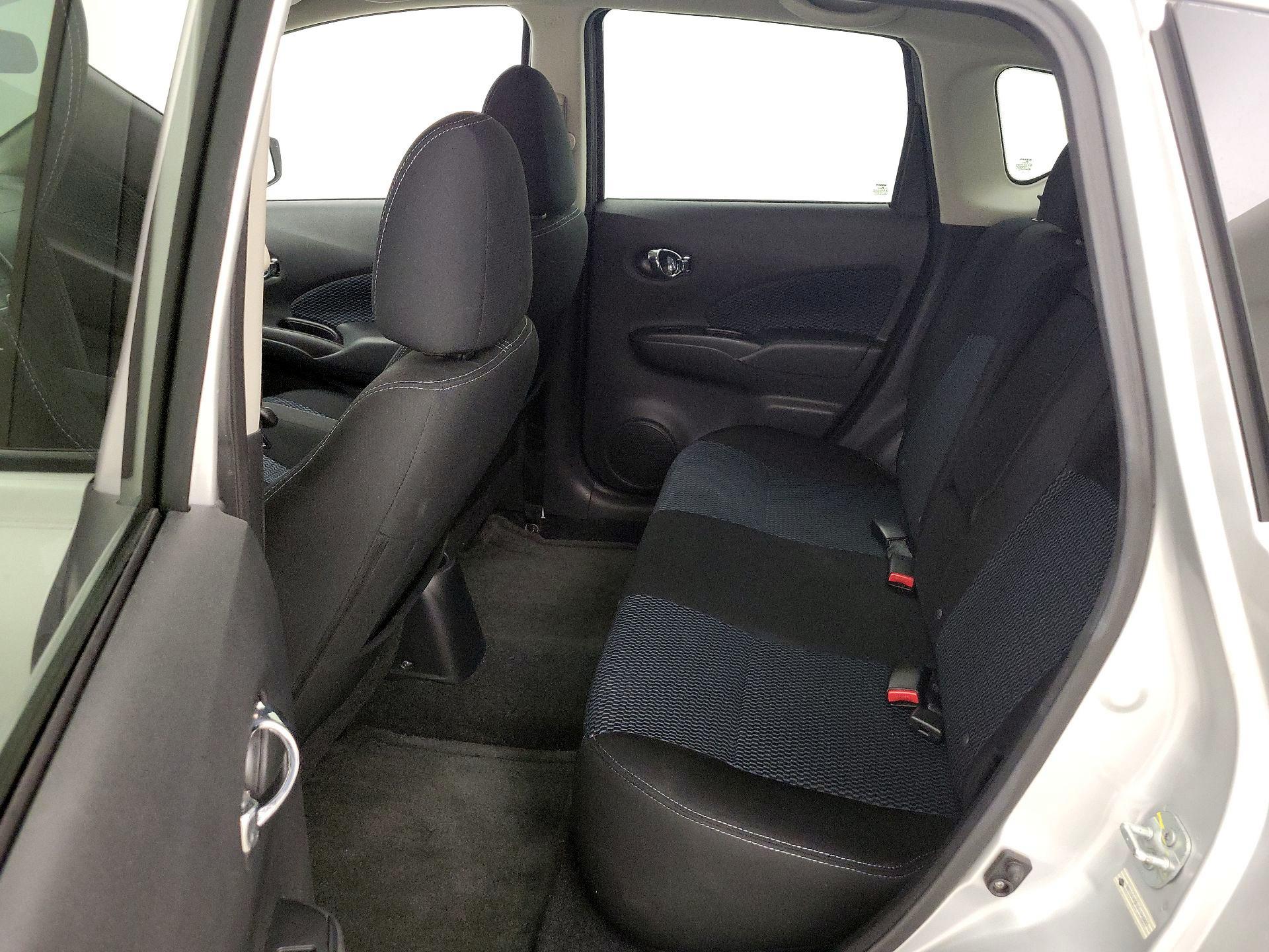 Thumbnail: 2015 Nissan Versa Note - 18