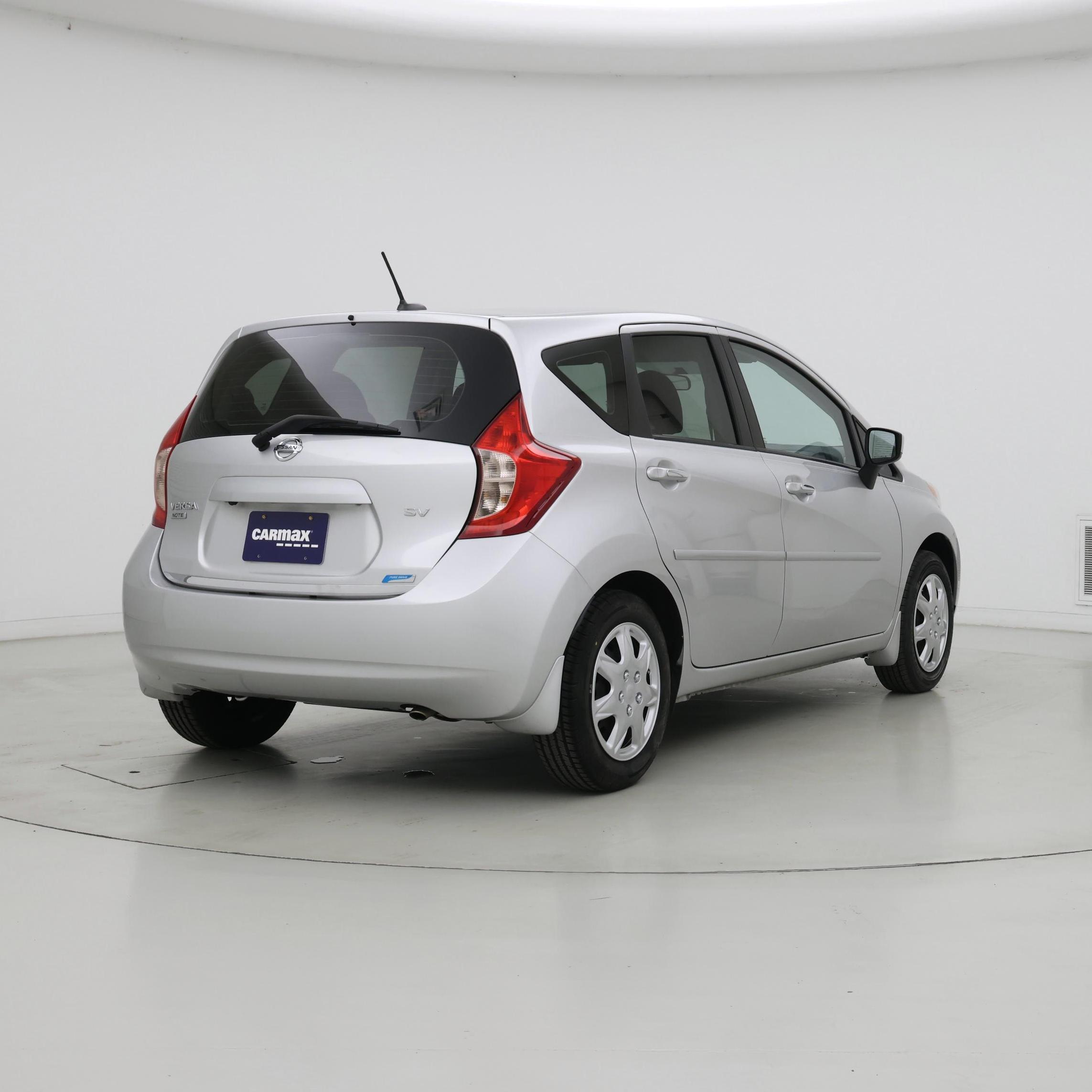 Thumbnail: 2015 Nissan Versa Note - 8