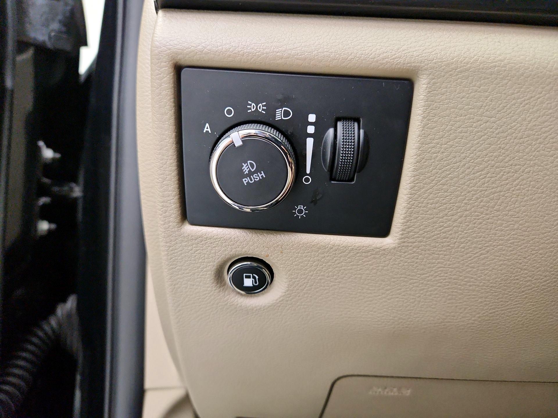 Thumbnail: 2022 Jeep Grand Cherokee - 13