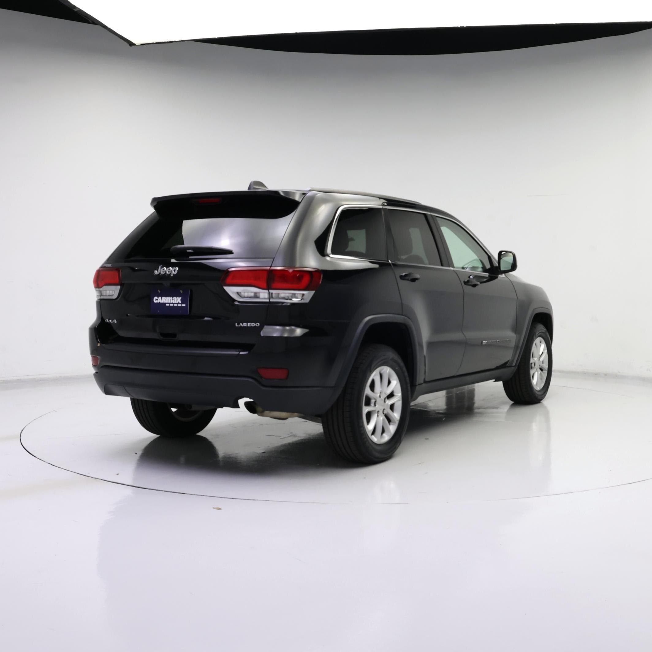 Thumbnail: 2022 Jeep Grand Cherokee - 8