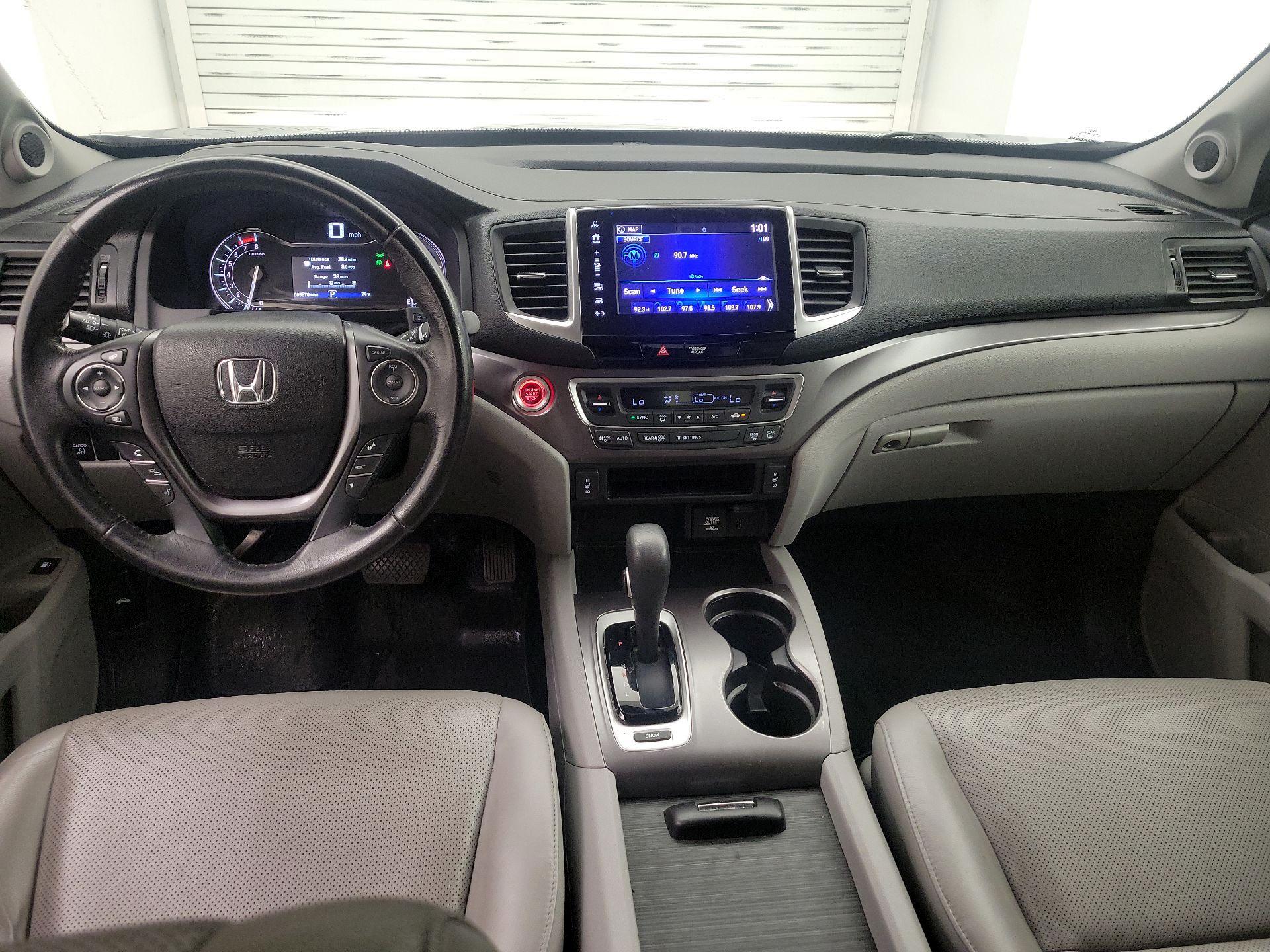 Thumbnail: 2019 Honda Ridgeline - 9