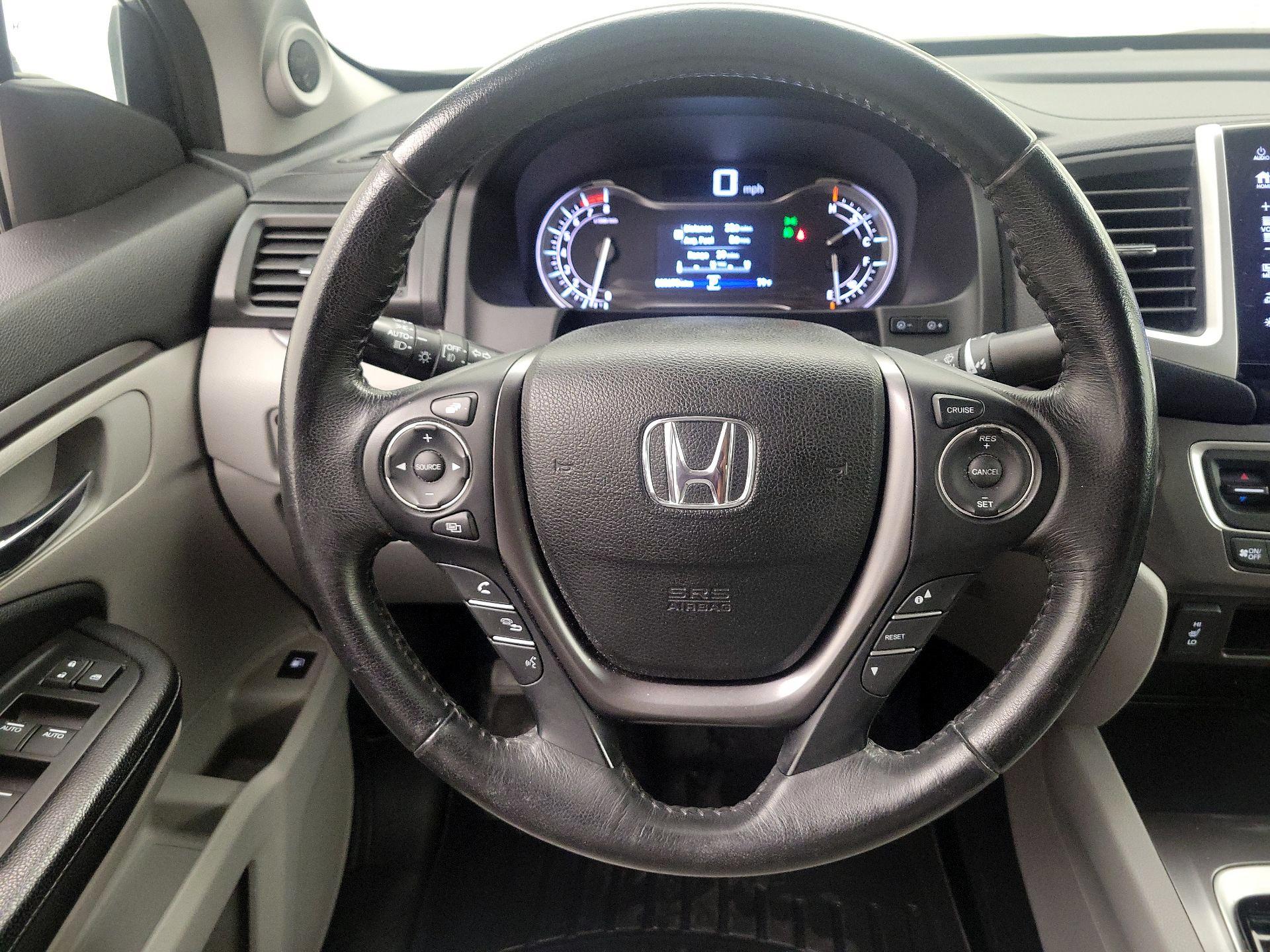 Thumbnail: 2019 Honda Ridgeline - 10