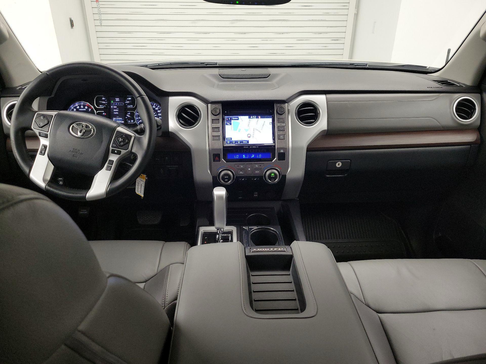 Thumbnail: 2018 Toyota Tundra - 9