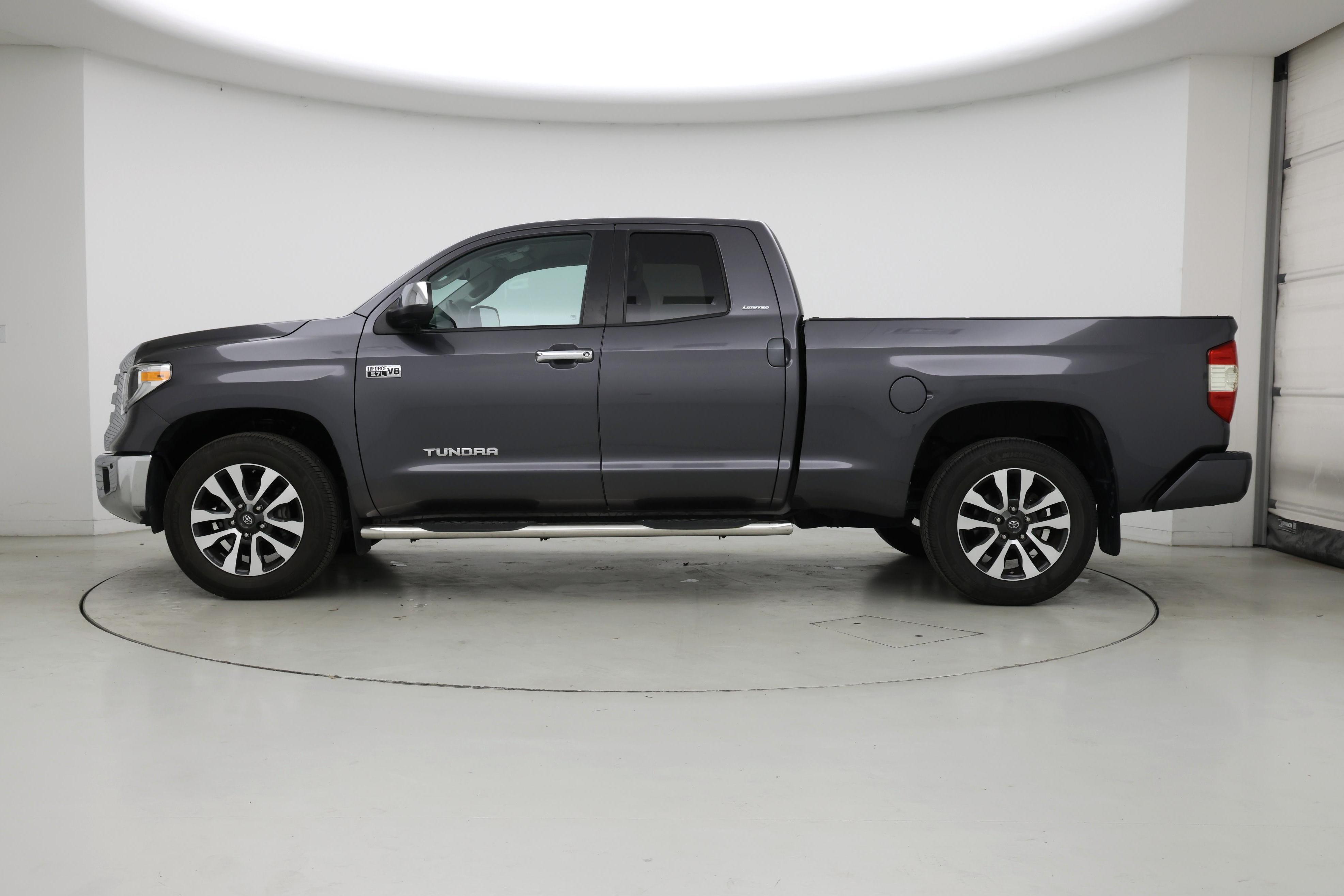 Thumbnail: 2018 Toyota Tundra - 3