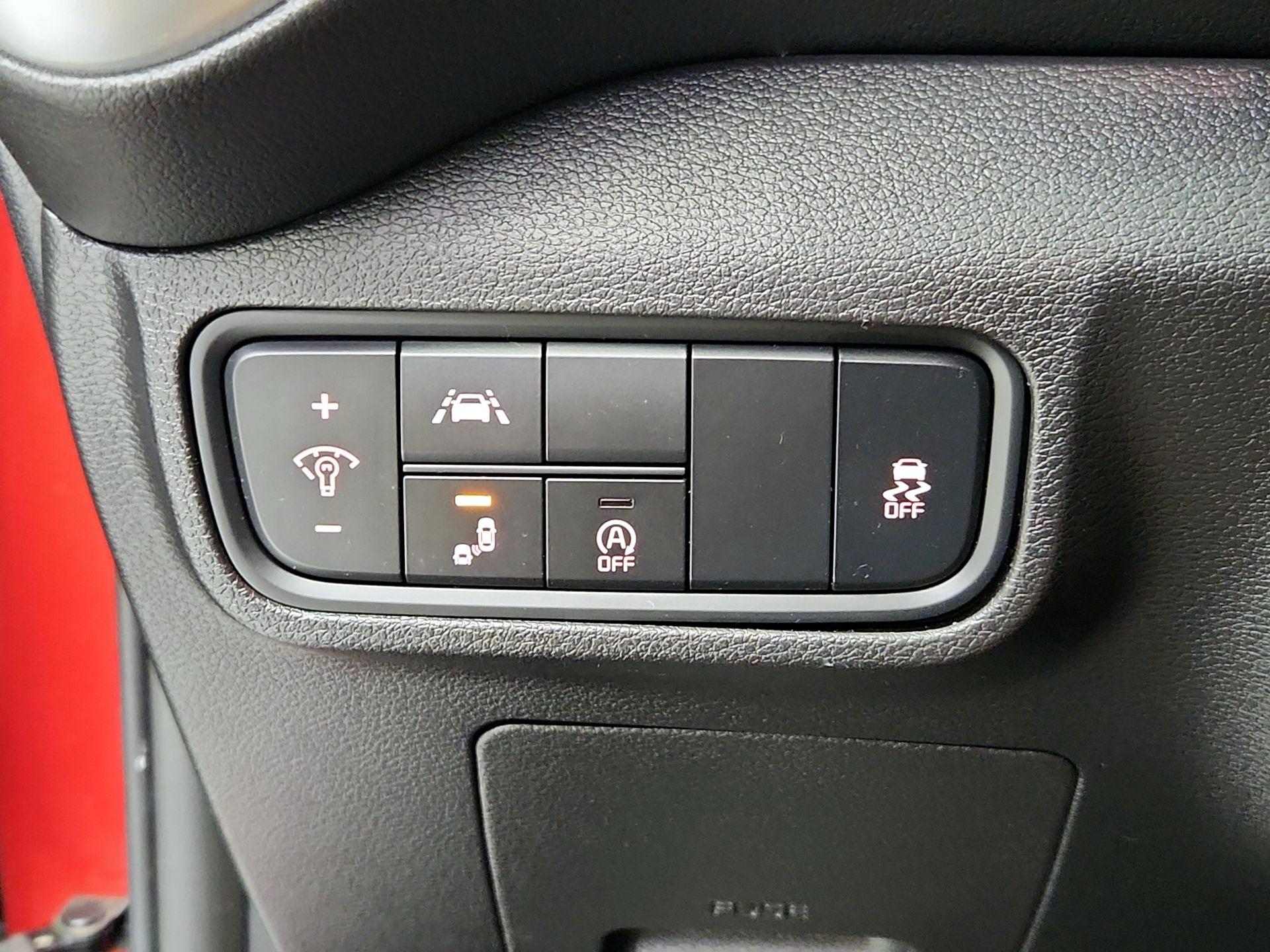 Thumbnail: 2021 Kia Soul - 13