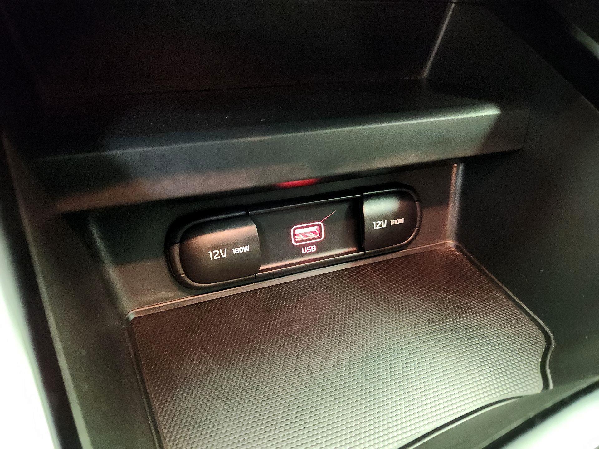 Thumbnail: 2021 Kia Soul - 18