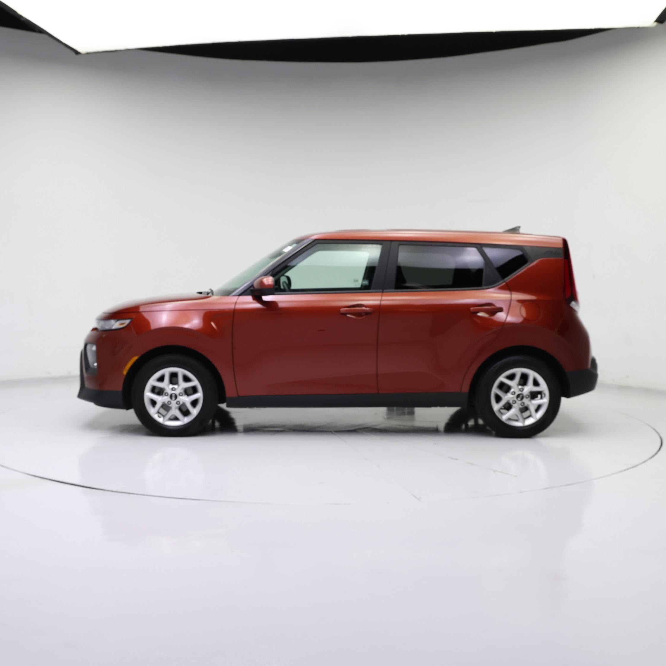 Thumbnail: 2021 Kia Soul - 3