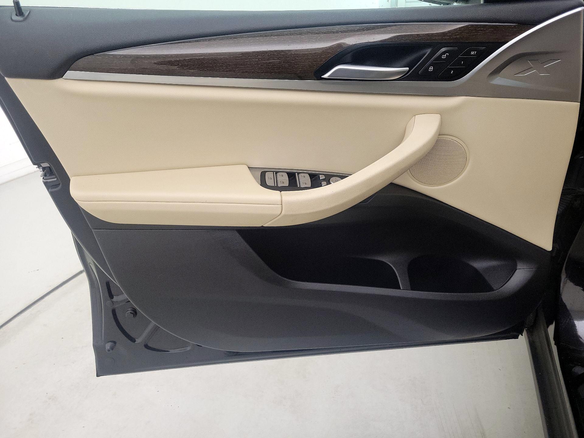 Thumbnail: 2022 BMW X3 - 12