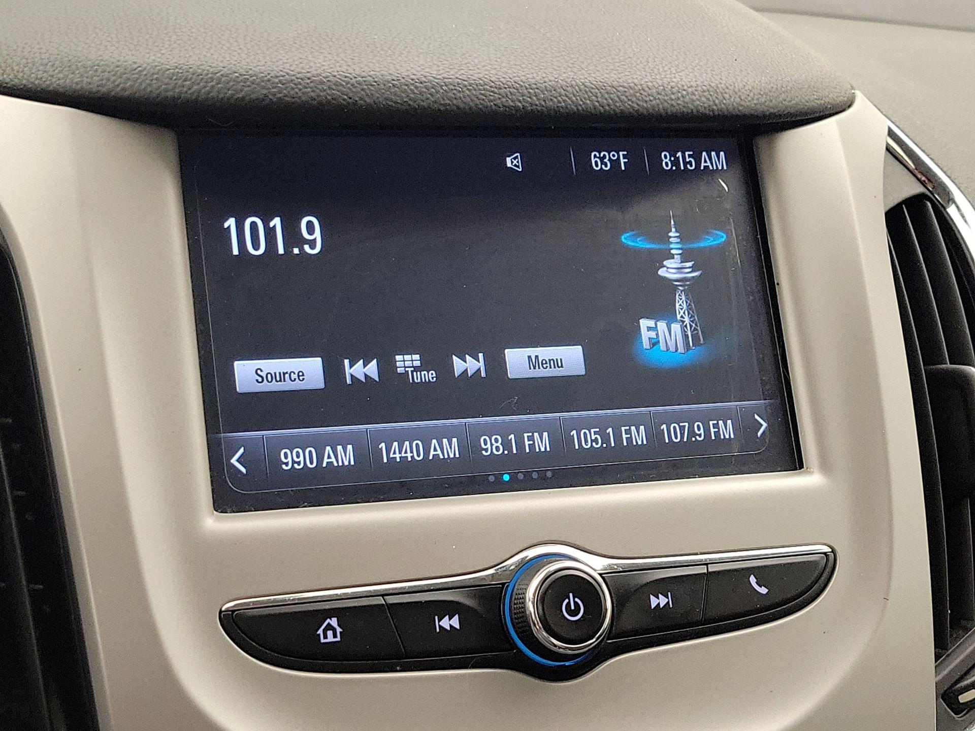 Thumbnail: 2018 Chevrolet Cruze - 15